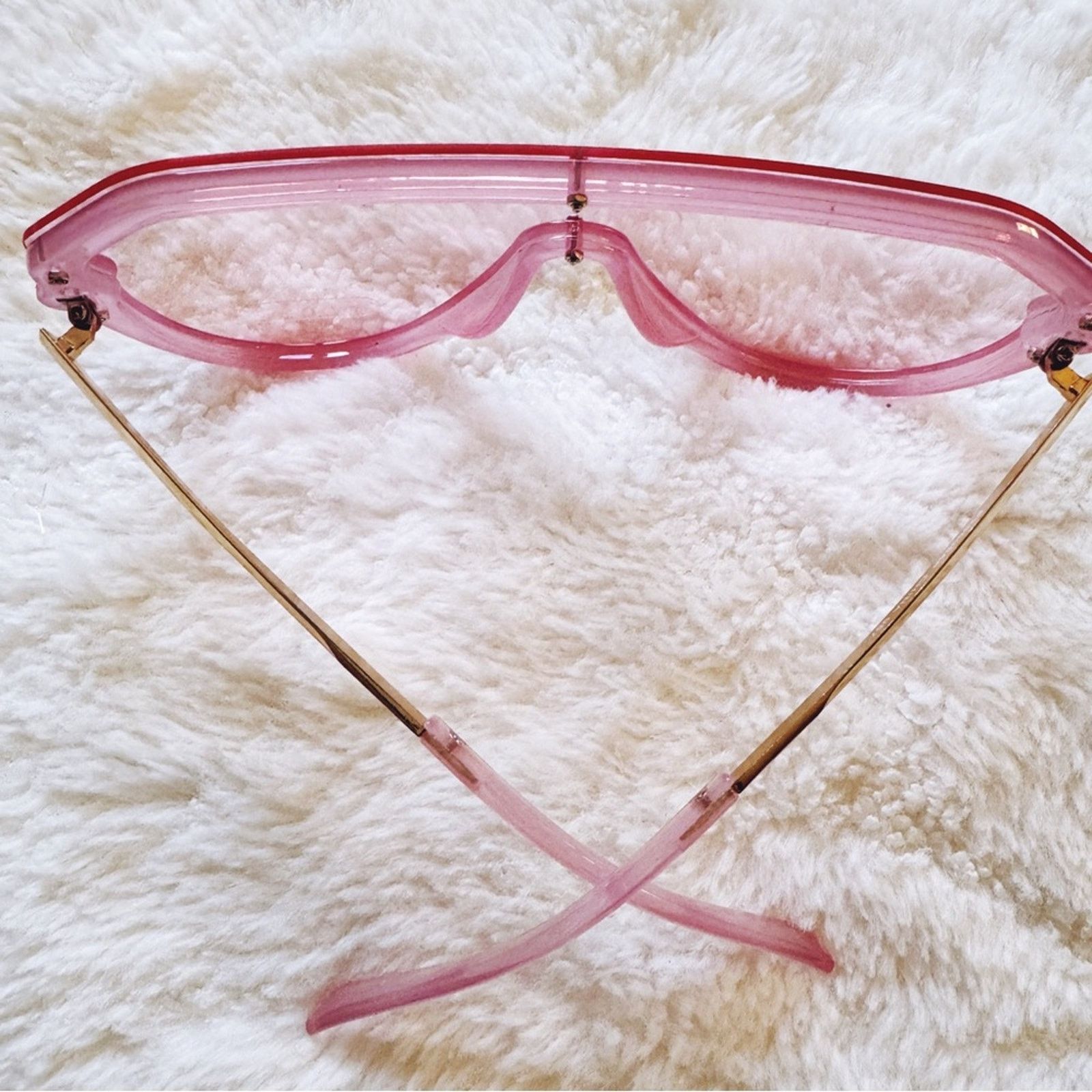 Other Clarissa Pink Oversized Sunglasses Size ONE SIZE - 12 Thumbnail