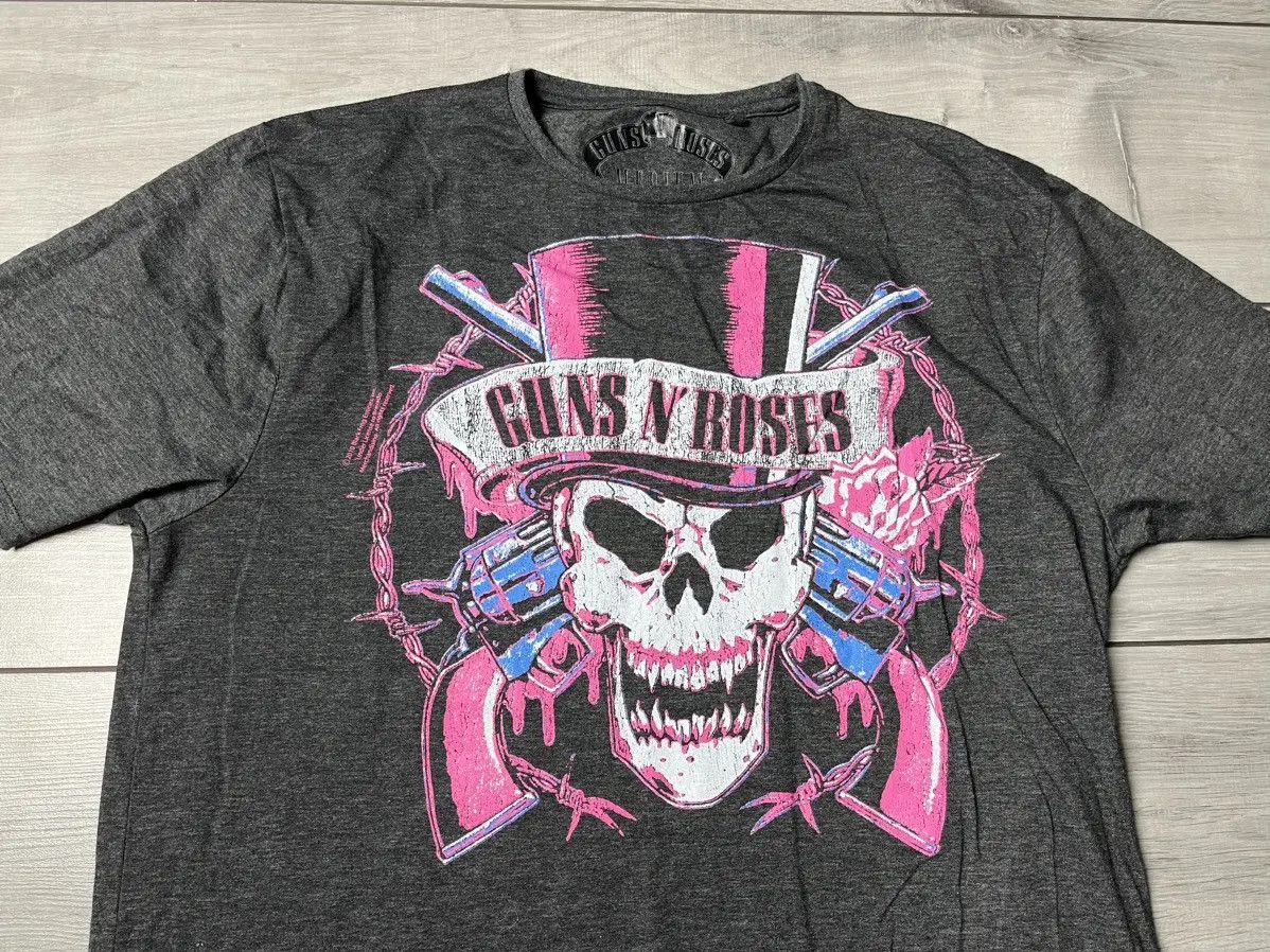 Guns N' Roses Guns n Roses T-shirt rock band size Medium Size US M / EU 48-50 / 2 - 3 Thumbnail