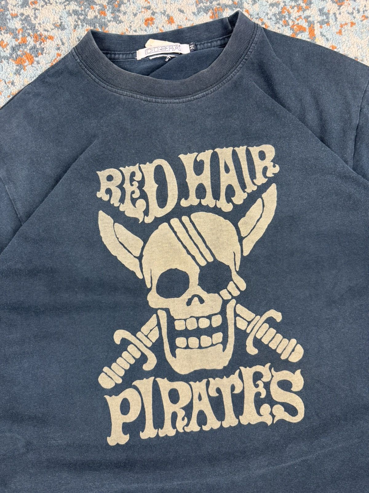Anime × Japanese Brand × Vintage Vintage 00s One Piece red hair pirates cospa merch faded tee Size US L / EU 52-54 / 3 - 4 Thumbnail