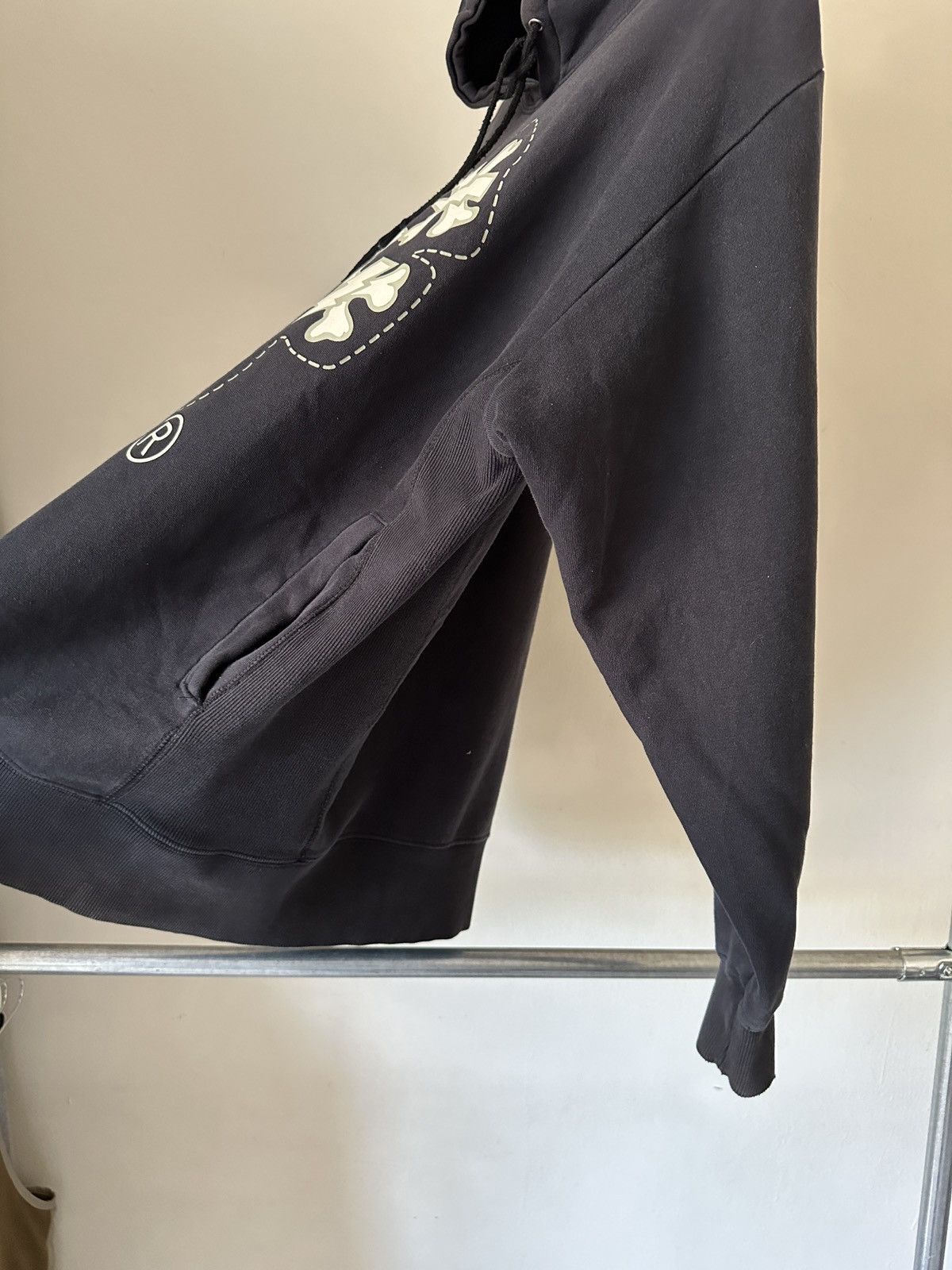 Undercover AW2002 Undercover Chaotic Discord Hoodie Size US XL / EU 56 / 4 - 3 Thumbnail