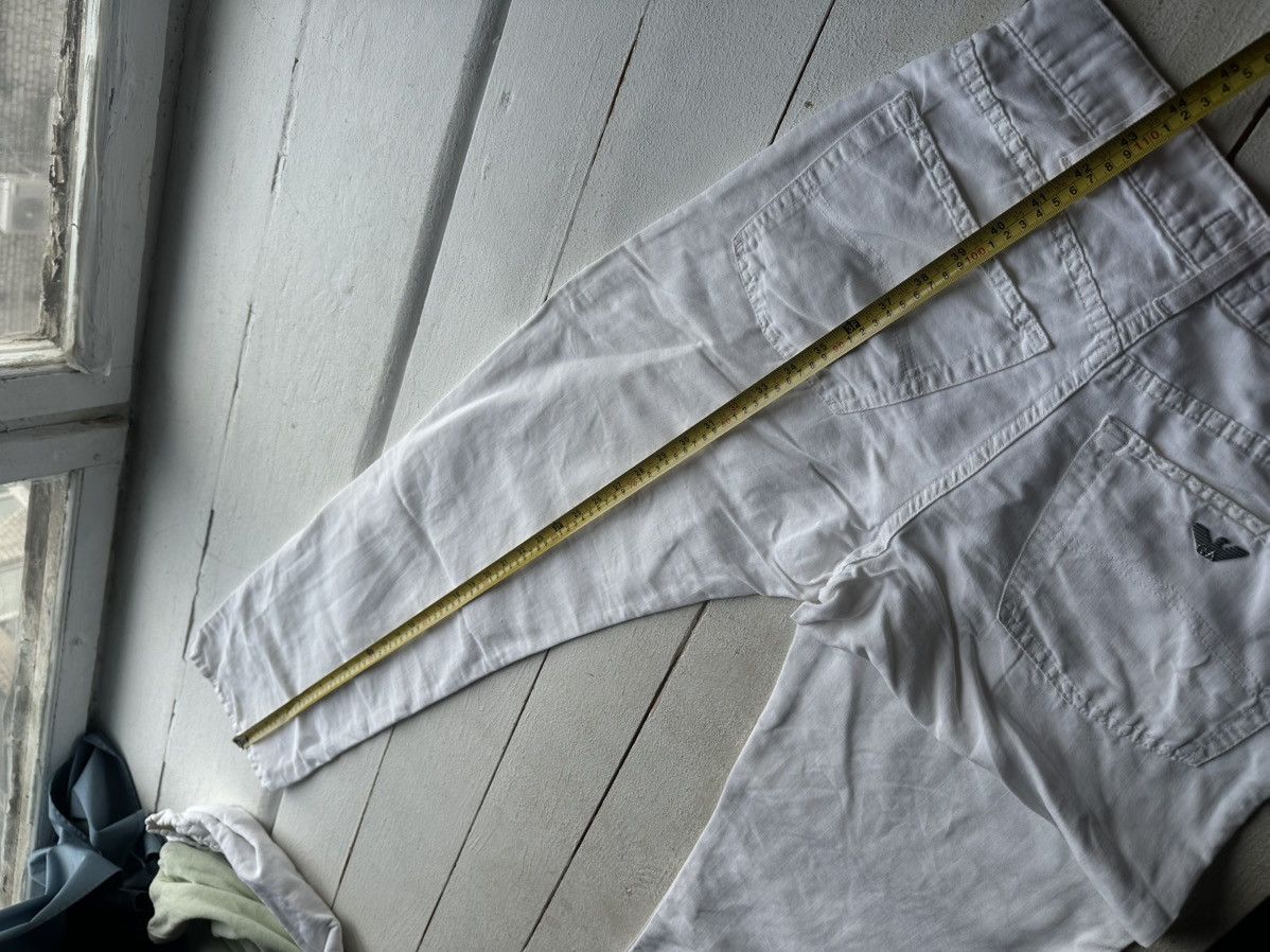 Giorgio Armani VNTG 🚨 BAGGY ARMANI JEANS LUXURY WHITE WITH LOGO PANTS Size US 31 - 16 Thumbnail