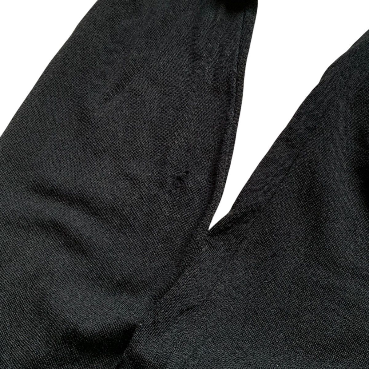 John Smedley 🧿extra-fine Scotland wool crewneck sweater in black Size US M / EU 48-50 / 2 - 5 Thumbnail