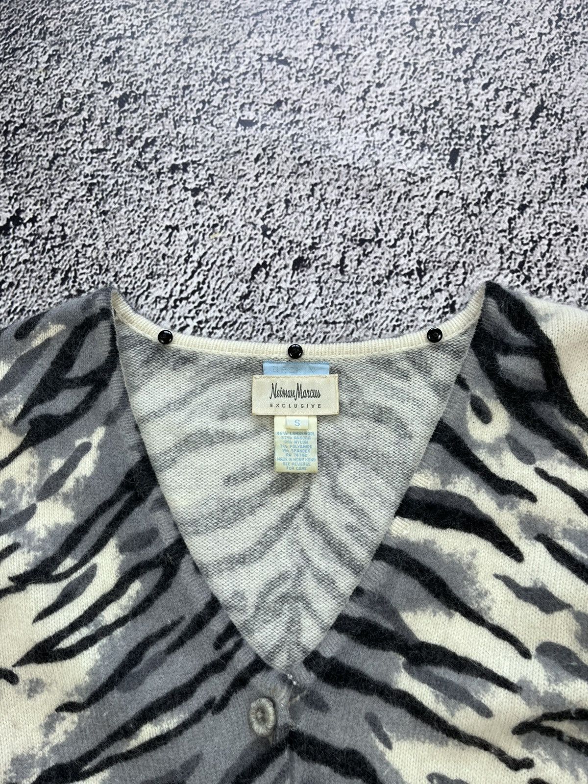 Neiman Marcus Vintage Neiman Marcus Hairy Angora Wool Tiger Print Cardigan Size S / US 4 / IT 40 - 5 Thumbnail