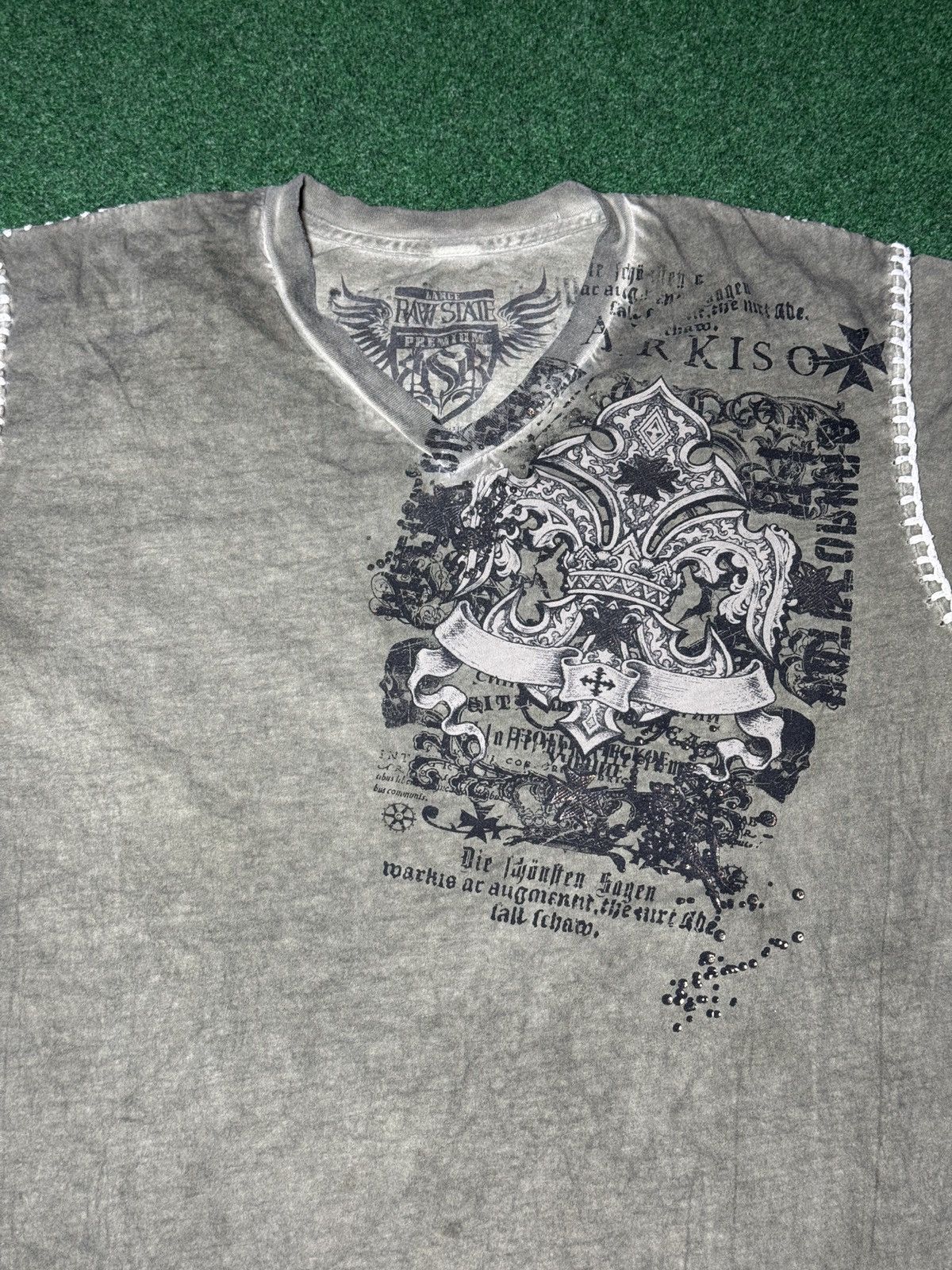 Affliction Y2K Raw State Affliction Style VNeck Gothic Pinkman T Shirt Size US L / EU 52-54 / 3 - 4 Thumbnail