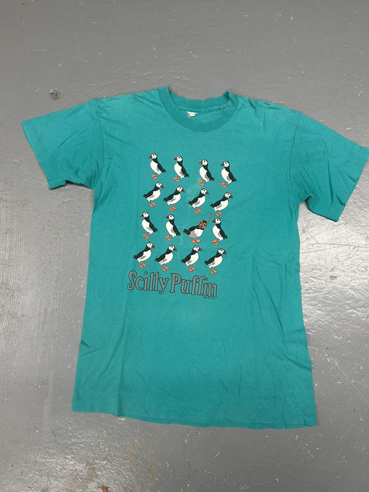 Vintage Crazy Vintage 90s Essential Puffin Animal Humor Tee Shirt Size US M / EU 48-50 / 2 - 1 Thumbnail