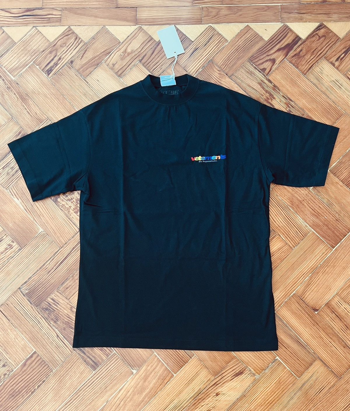 image of New With Tag Vetements By Demna Gvasalia in Black, Men's (Size XS)