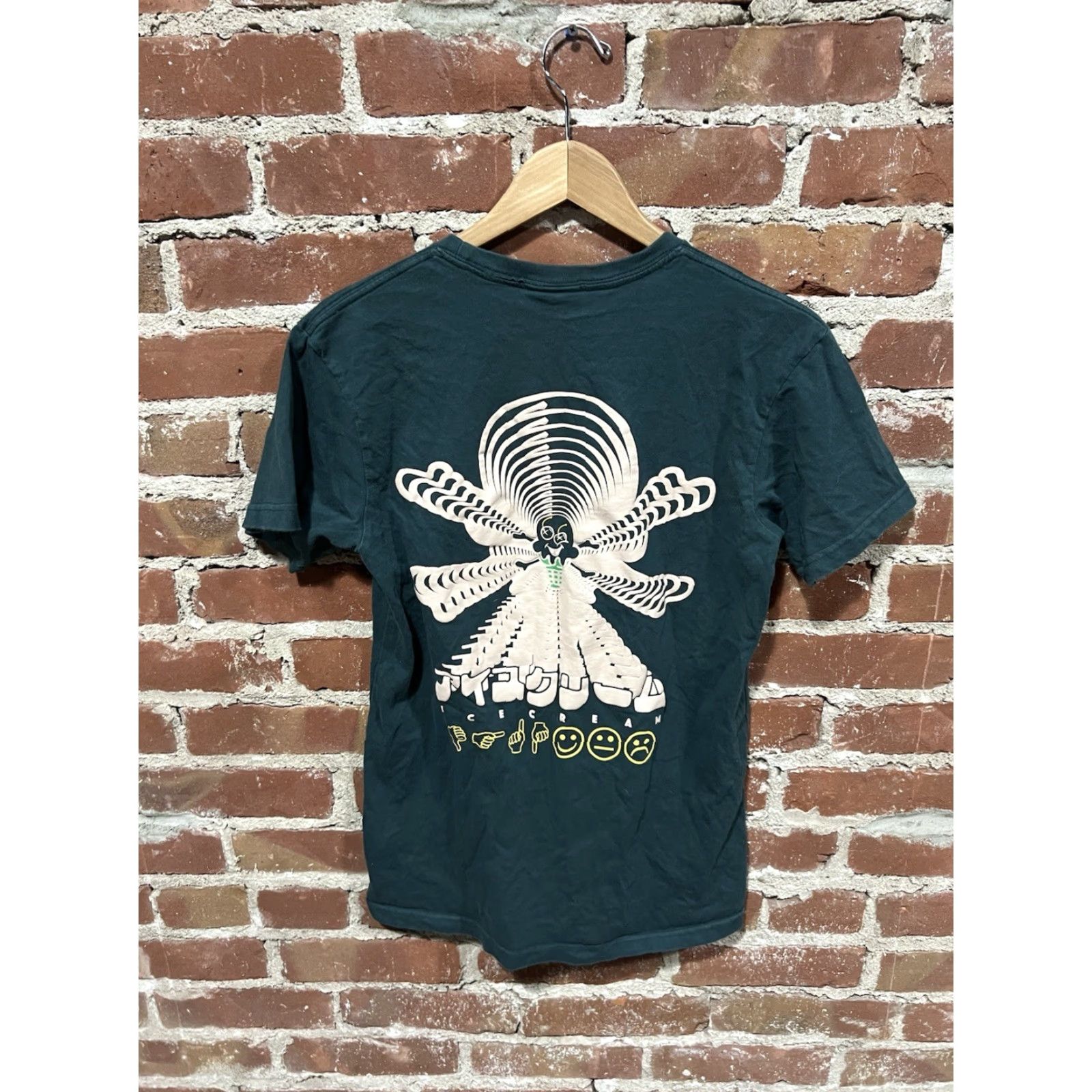 Vintage Ice Cream T-Shirt Womens Green Short Sleeve Size M Ice Cream Y2K Womens Green Short Sleeve Graphic T-shirt Size Medium Size M / US 6-8 / IT 42-44 - 2 Thumbnail