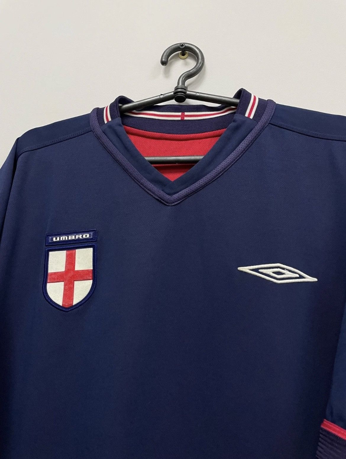 Umbro England 2002 Away Football Shirt Jersey Reversible Umbro Size US XL / EU 56 / 4 - 5 Thumbnail