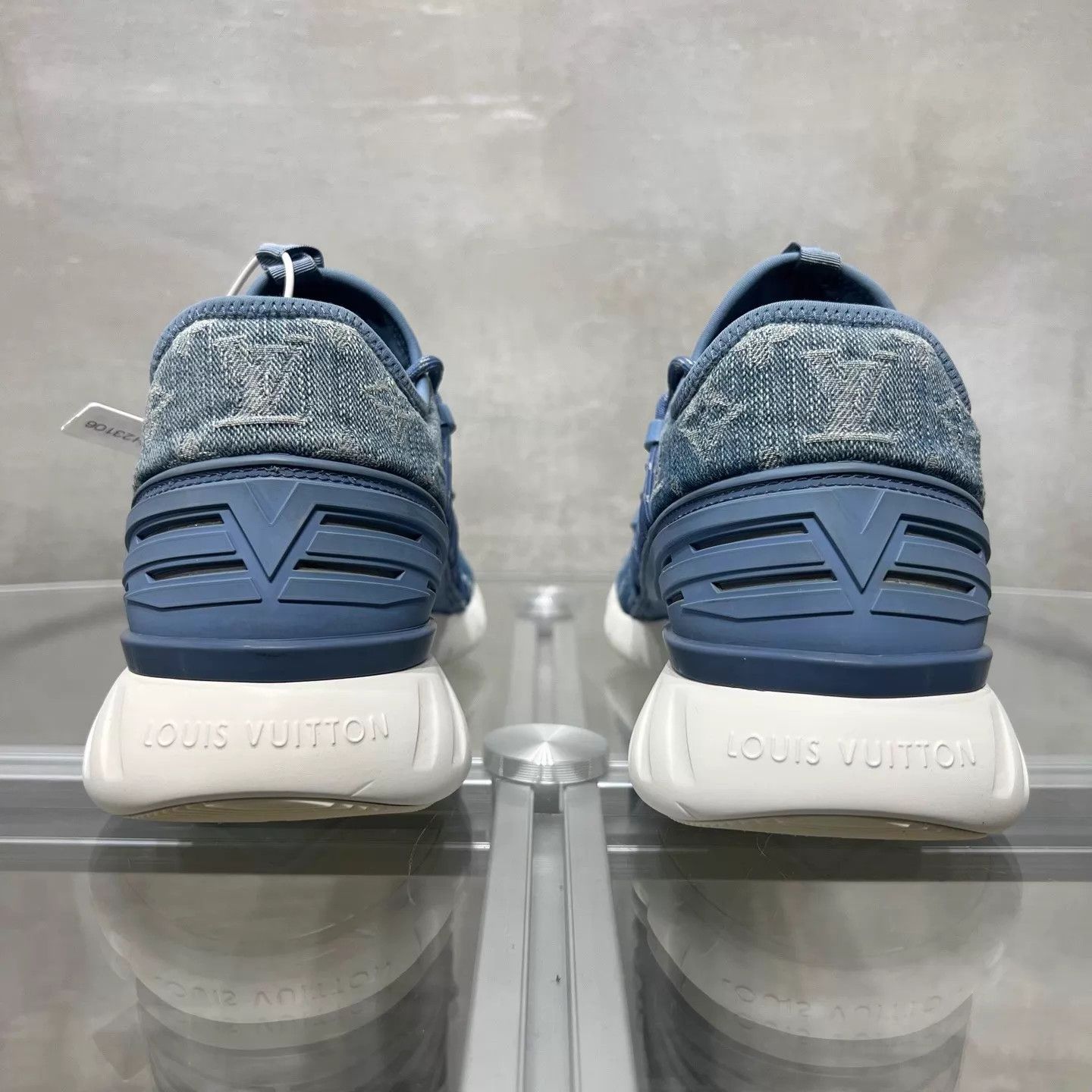 Louis Vuitton LV Blue Denim Allover Print Sneakers UK6.5 Size US 7.5 / EU 40-41 - 6 Thumbnail