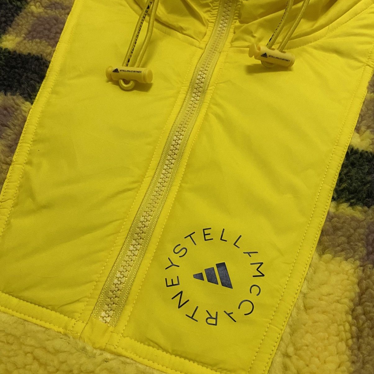 Adidas × Stella McCartney ☀️Amazing !! Adidas x Stella McCartney sherpa half zipper Size US M / EU 48-50 / 2 - 8 Thumbnail