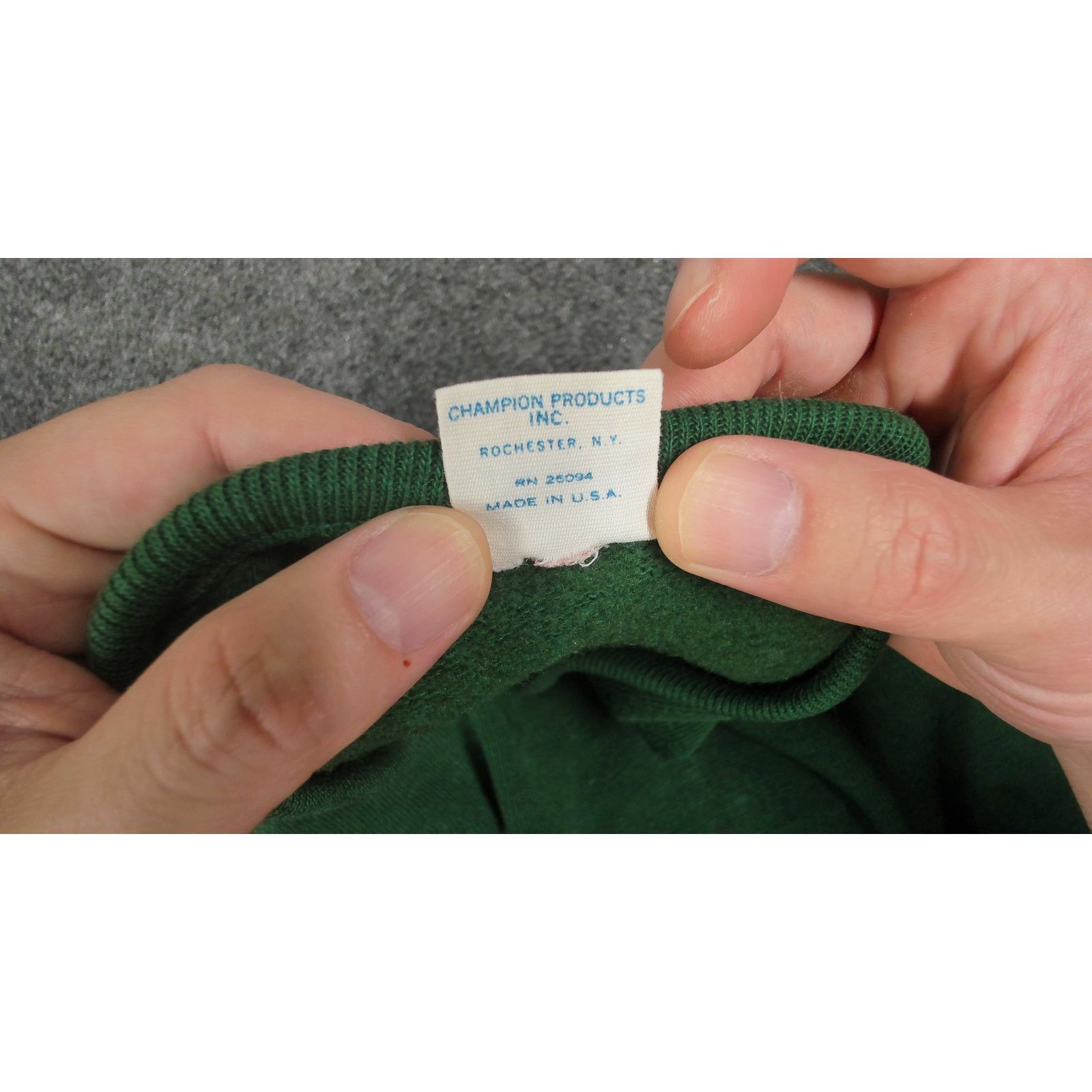 Champion Champion Vintage 70s Blue Bar Plainfield Thrashed Sweater Size M / US 6-8 / IT 42-44 - 8 Thumbnail