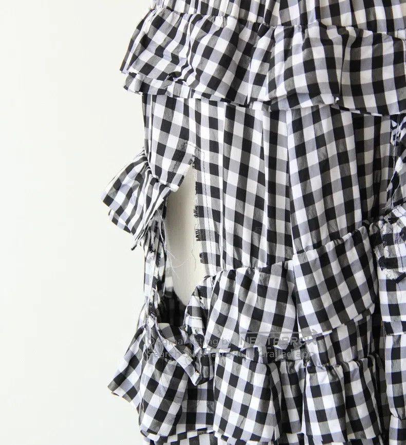 Comme des Garcons Comme Des Garcons size M Layered Ruffled Cutout Design Pla Size 23" - 5 Thumbnail