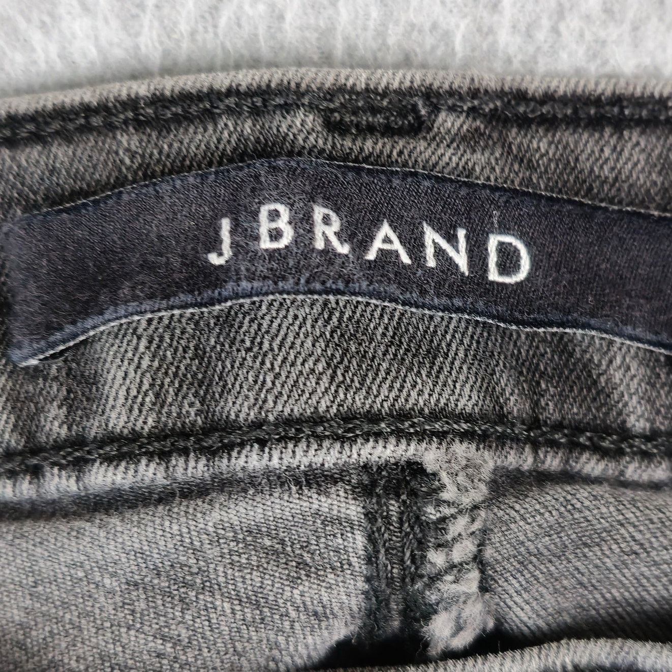 J Brand J Brand Jeans Womens Size 26 Kassidy Grey Cascade Size 26" / US 2 / IT 38 - 8 Thumbnail