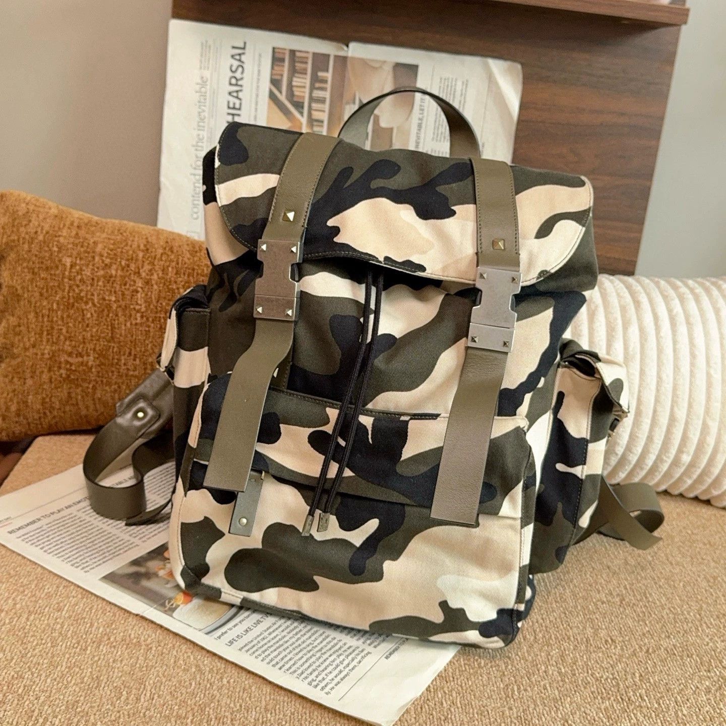 Valentino Pre-loved Bag Very good condition Size ONE SIZE - 1 Thumbnail