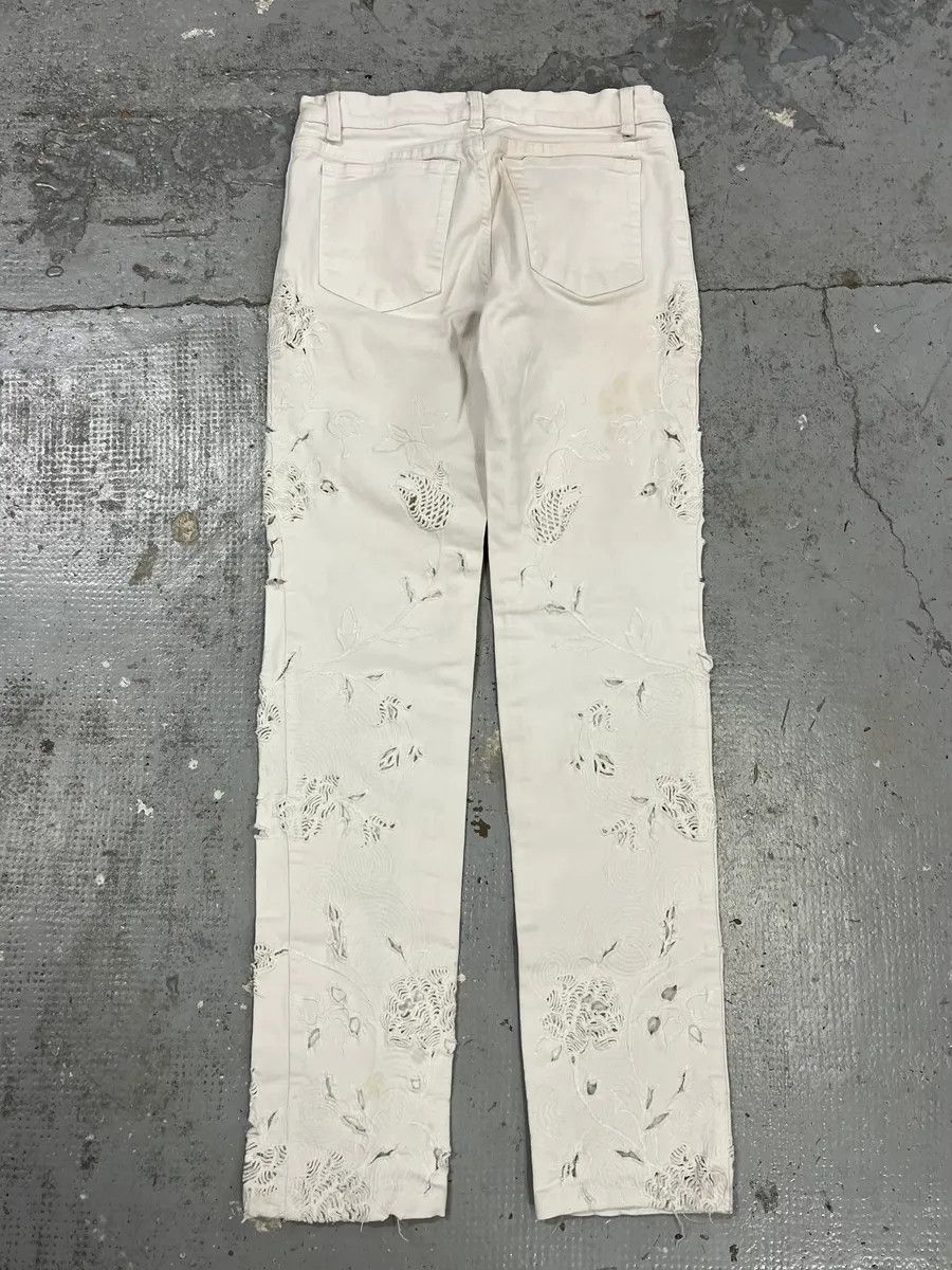 Designer × Roberto Cavalli × Vintage 2000s Roberto Cavalli Cowboy Embellished White Pants Size 24" / US 00 / IT 34 - 2 Thumbnail
