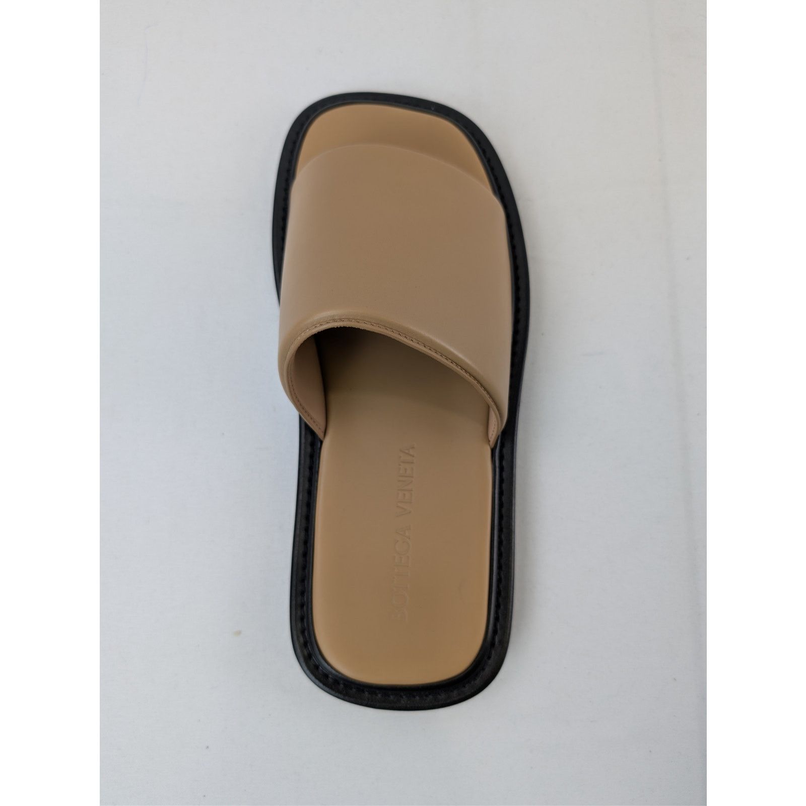 Bottega Veneta o1rshd1 Vienna Calf Leather Slides Slipper in Camel Size US 6 / EU 39 - 20 Thumbnail