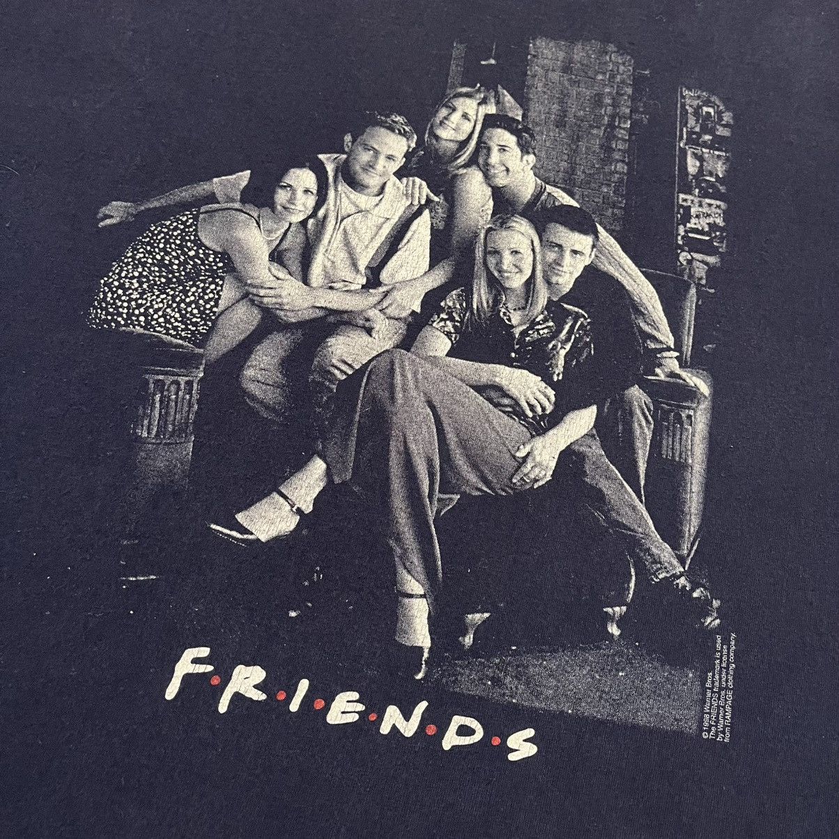Vintage Vintage 1990s Friends TV Show Warner Bros Promo Graphic Tee Size US XL / EU 56 / 4 - 3 Thumbnail