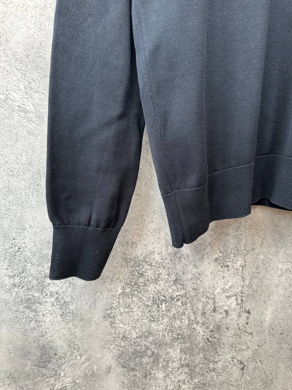 Armani × Vintage Armani Jeans Vintage V-Neck Sweater Long Sleeve Black Jumper Size US L / EU 52-54 / 3 - 7 Thumbnail