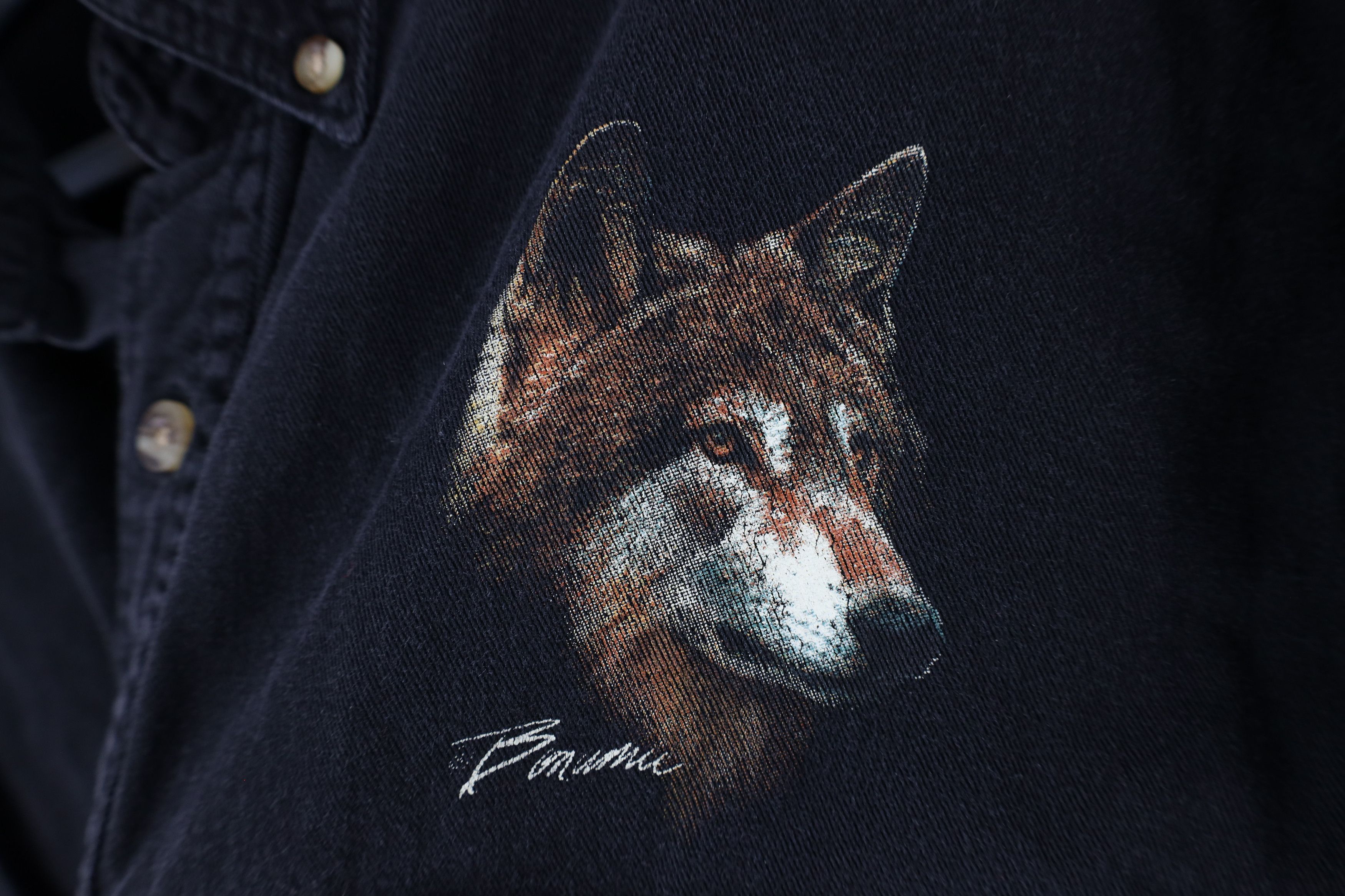 Vintage Vintage 90s Streetwear Wolf Collared Button Down Shirt Size ONE SIZE - 4 Thumbnail