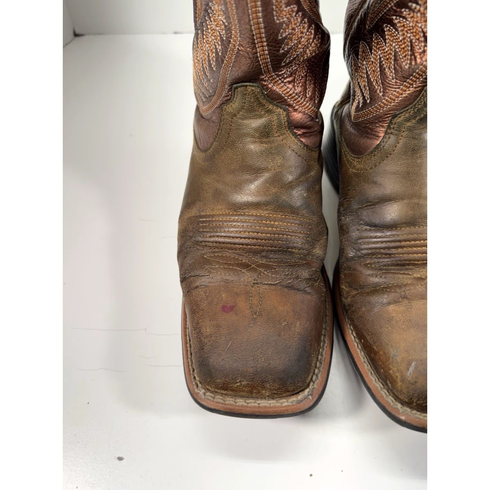 Ariat Ariat Ruidoso Round Up Boot Western Women Size 8.5 B Pearlburnished Chestnut Leather Boots Size US 9 / IT 39 - 4 Thumbnail