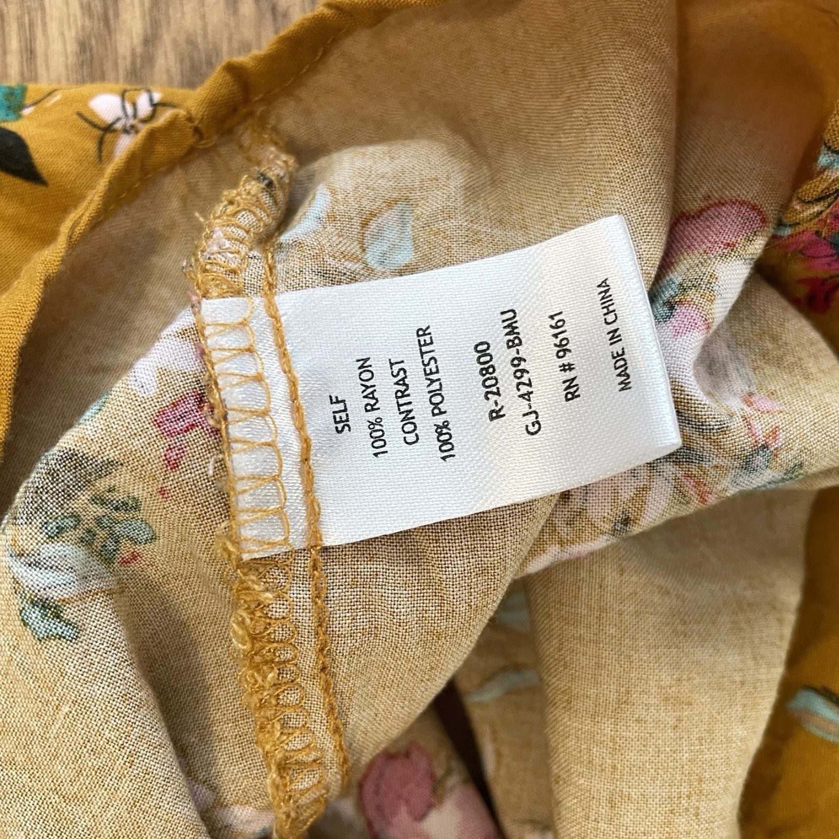 Vintage VINTAGE Gypsies & Moondust Yellow Floral Lace Tank Top Open Back Size Large Womens Size L / US 10 / IT 46 - 7 Thumbnail