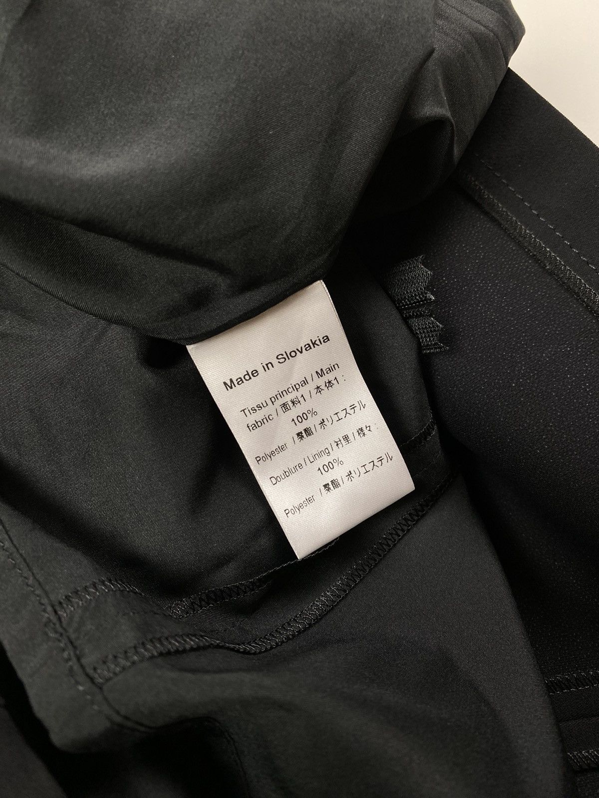 Louis Vuitton Lv Louis Vuitton Uniforms ladies skirt size 38 / M Size 26" / US 2 / IT 38 - 14 Thumbnail