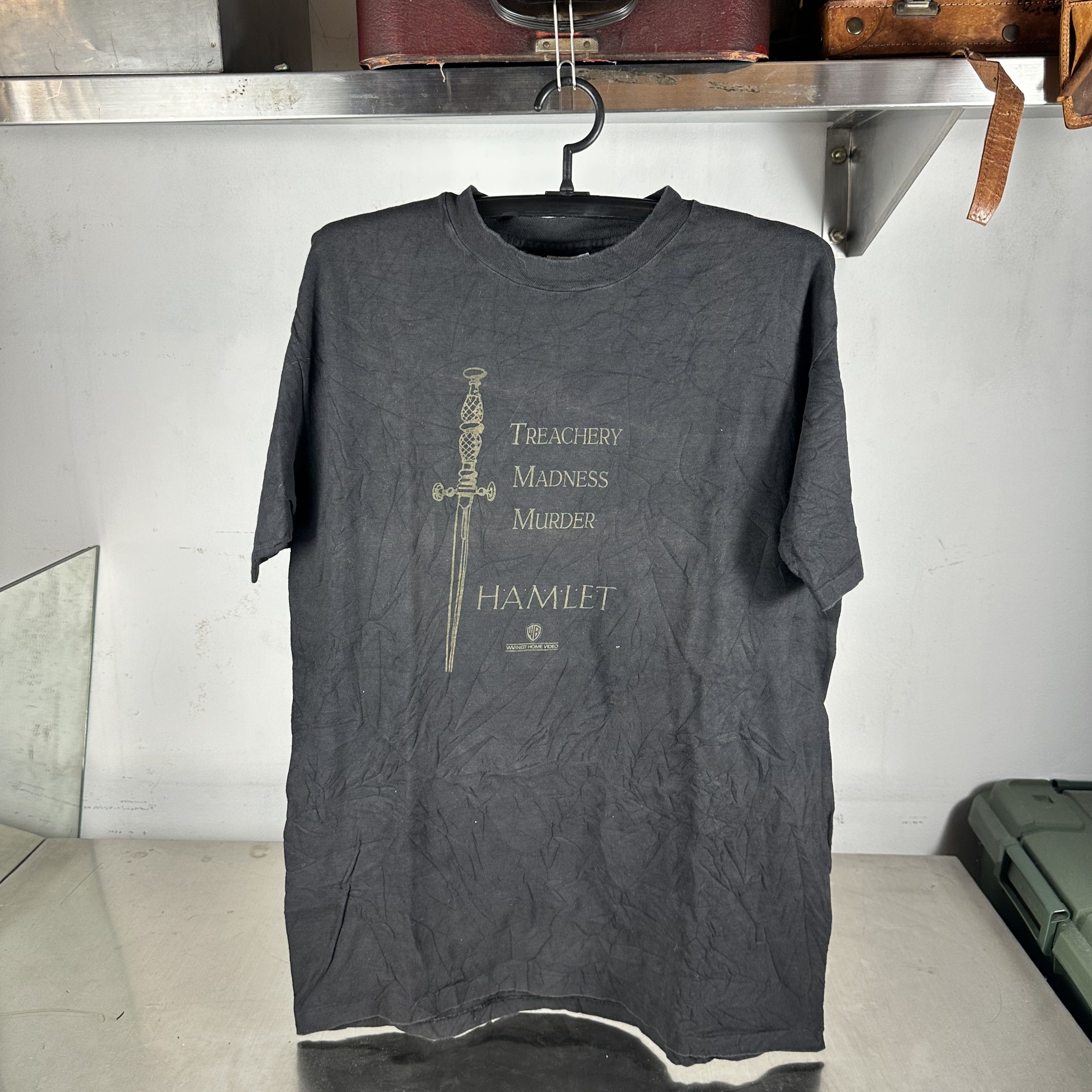 Vintage 90s Hamlet Warner Movie Treachery Madness Murder Promo Tee Size US XL / EU 56 / 4 - 1 Thumbnail