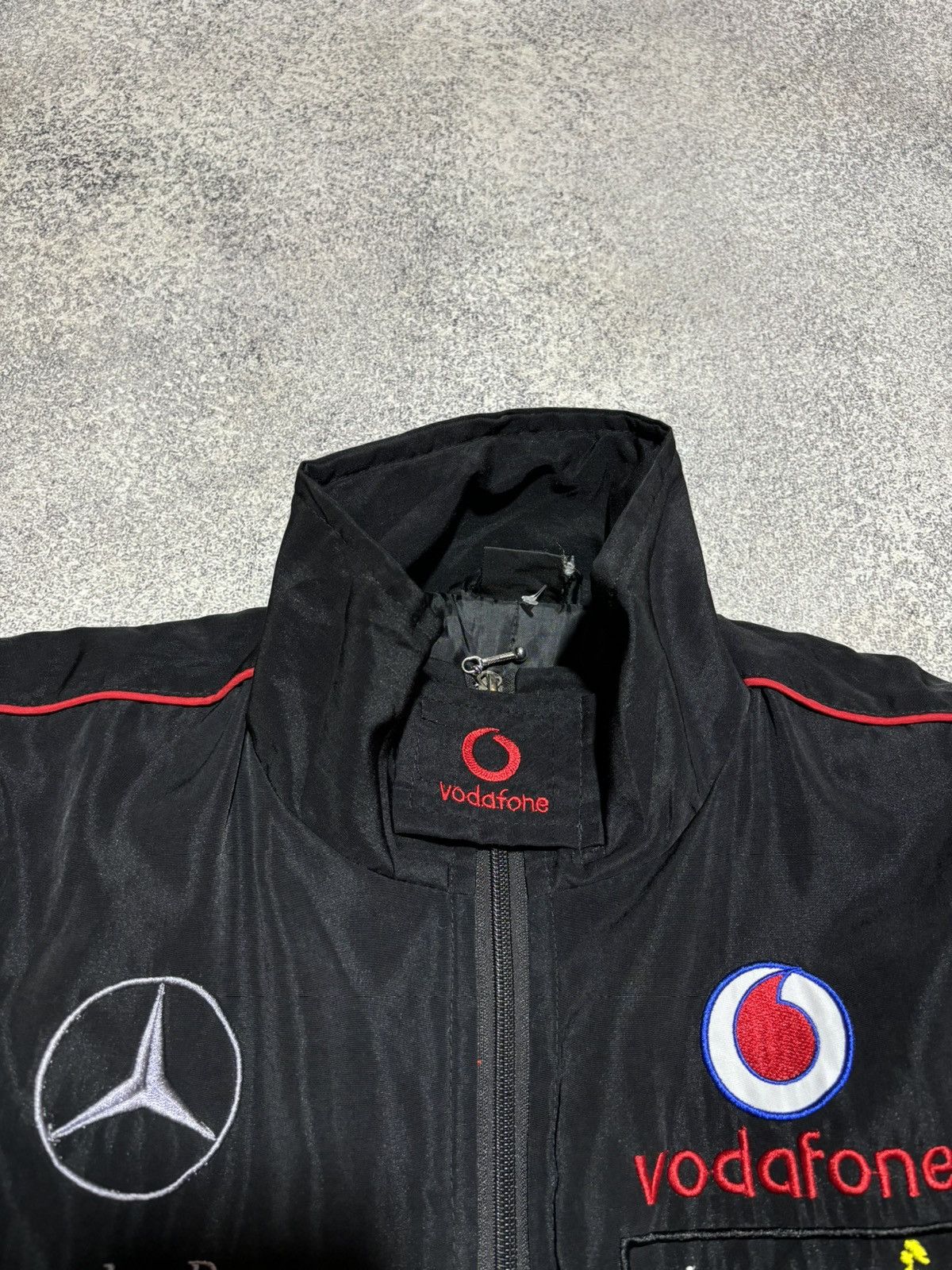 Formula 1 × Malcolm McLaren × Mercedes-Benz Vintage Mercedes-Benz Mclaren Santander F1 Racing Jacket Size US M / EU 48-50 / 2 - 5 Thumbnail