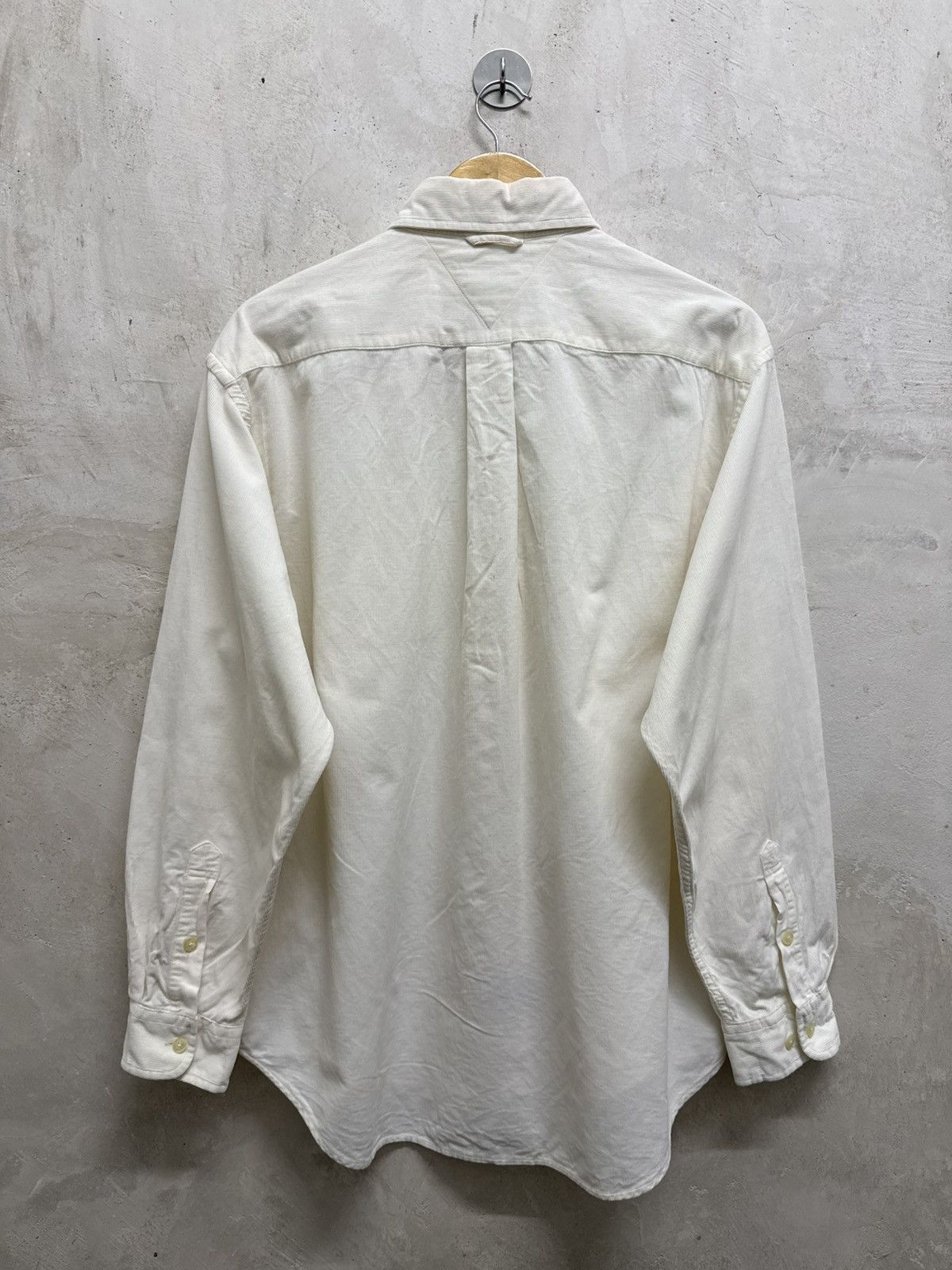 Tommy Hilfiger Vintage Tommy Hilfiger Corduroy Shirt Size US M / EU 48-50 / 2 - 3 Thumbnail