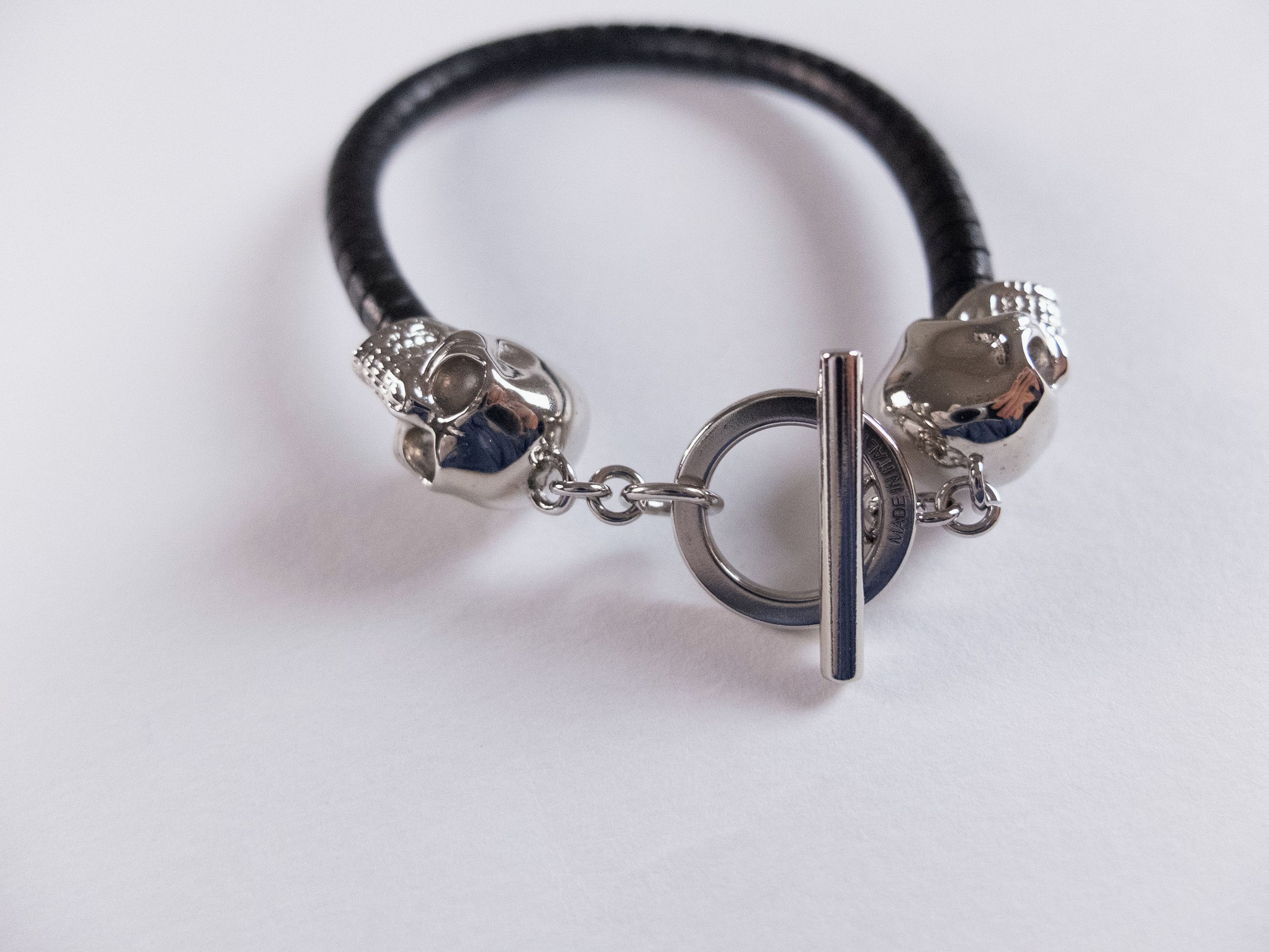Alexander McQueen ALEXANDER MCQUEEN black T-bar leather skull bracelet q Size ONE SIZE - 4 Thumbnail