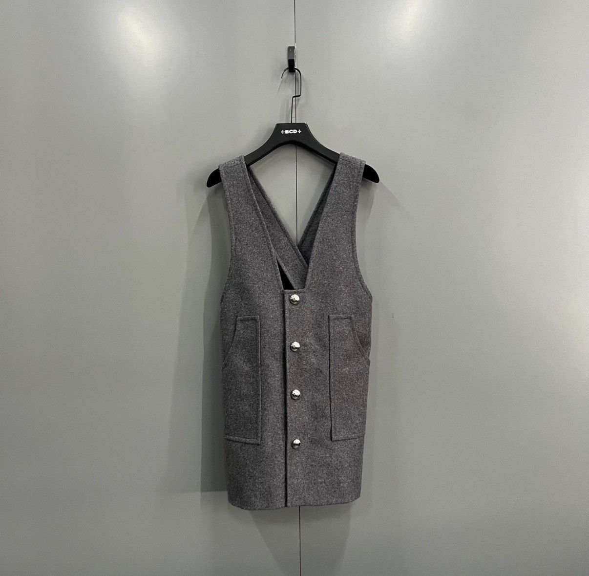 Celine Celine 25SS Grey Back Cross Strap Dress J41 Size XS / US 0-2 / IT 36-38 - 1 Thumbnail