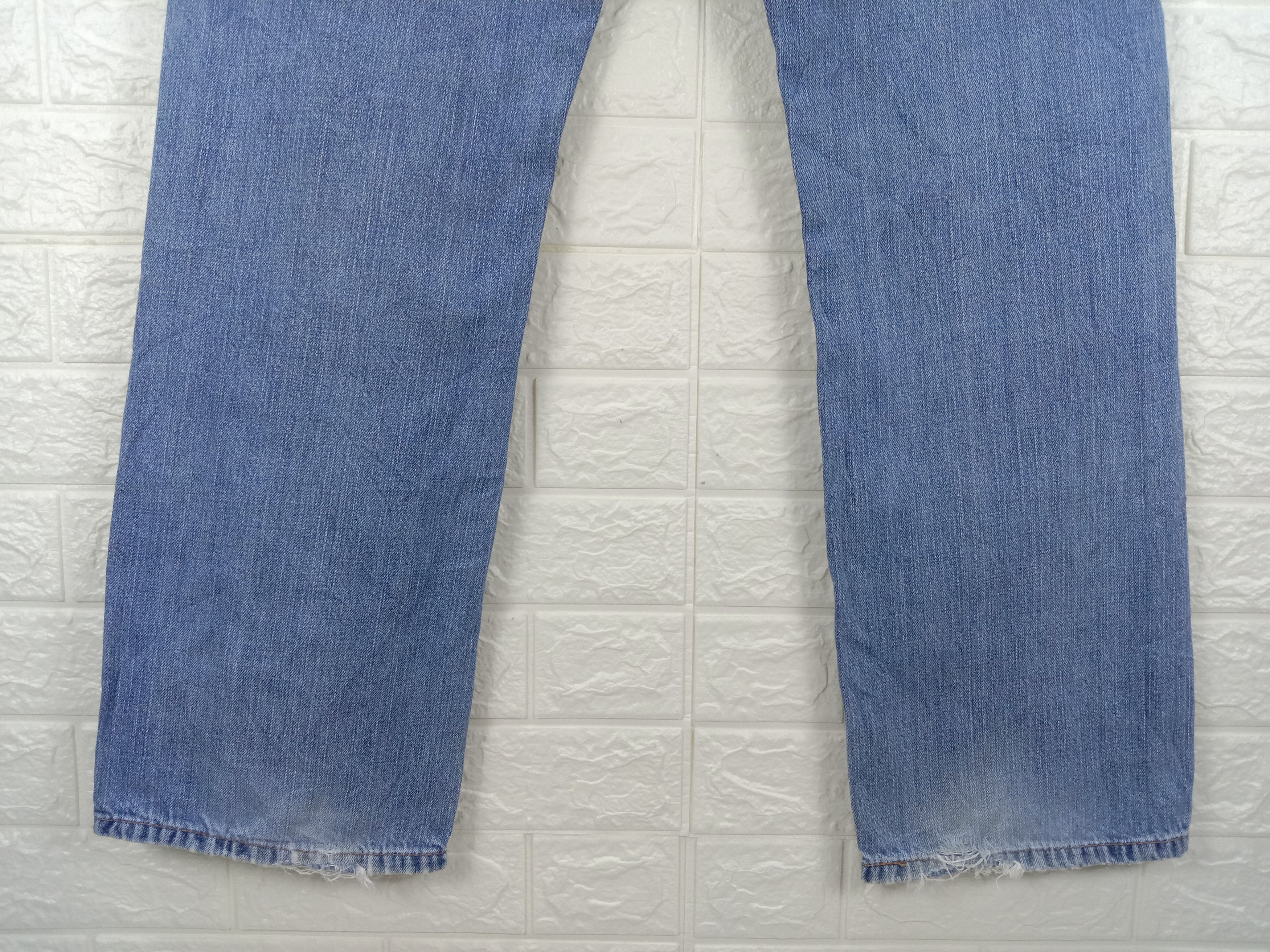 Levi's Vintage Levi's 559 Jeans Blue Wash Denim Size US 34 / EU 50 - 8 Thumbnail
