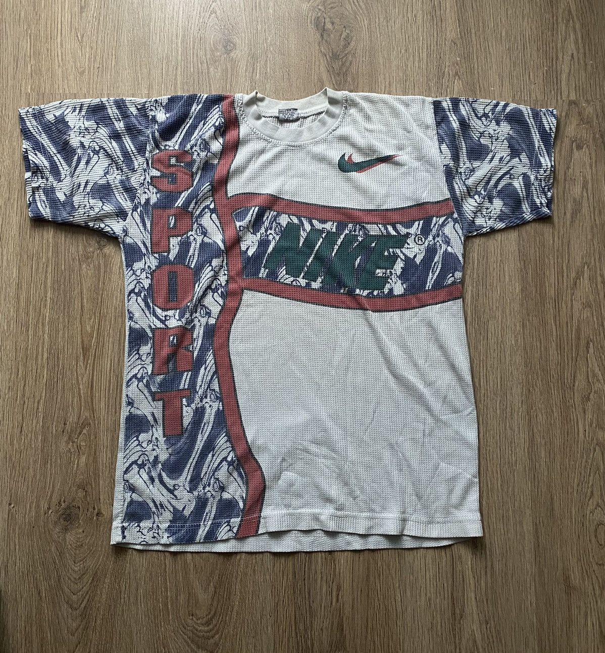 Nike × Vintage Vintage Nike 00’s Y2K overprinted sport t shirt baggy USA Size US L / EU 52-54 / 3 - 1 Thumbnail