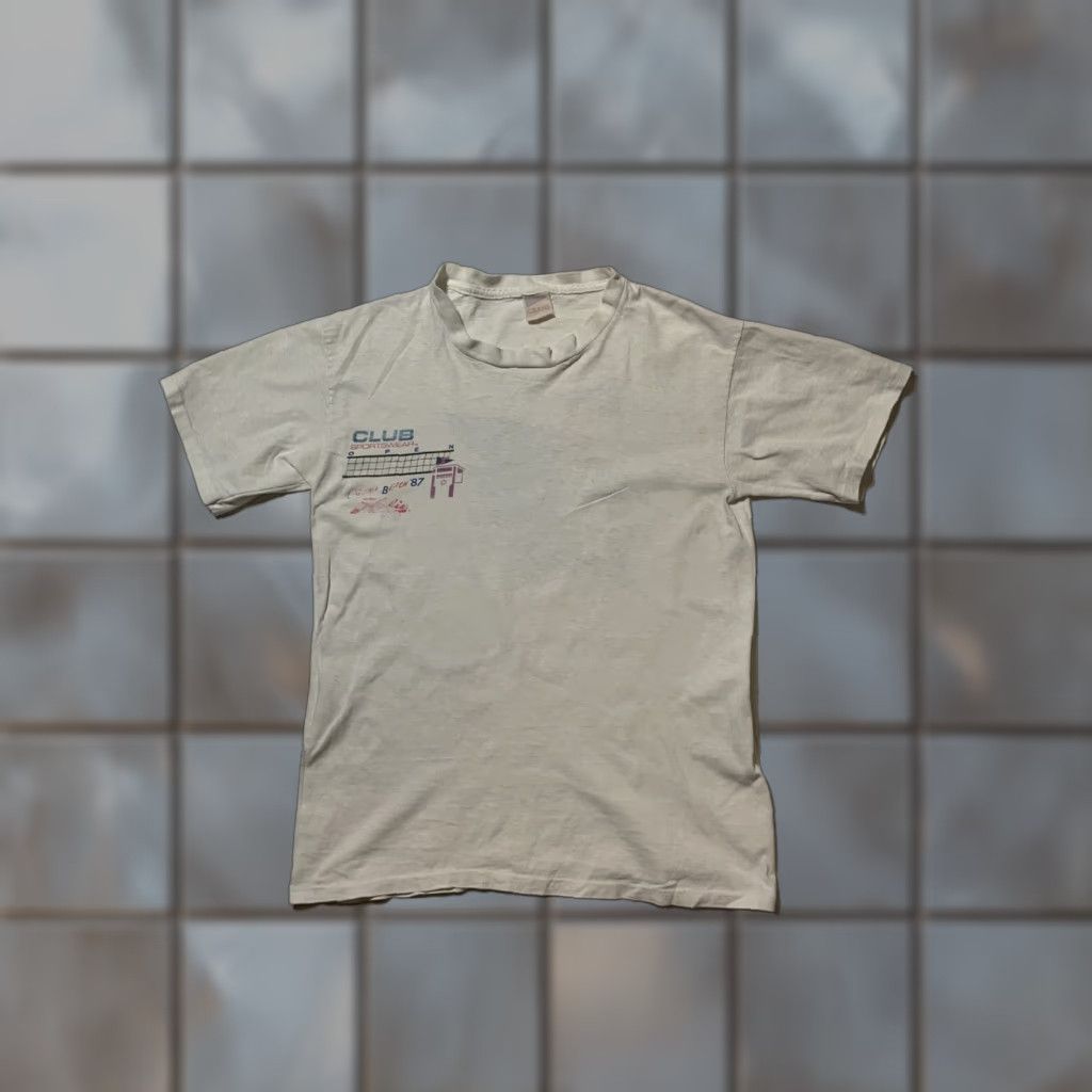 Vintage VINTAGE Club Sportswear Open Laguna Beach Volleyball Hobie T-Shirt Sz. M White Cotton 1987 Size US M / EU 48-50 / 2 - 1 Thumbnail