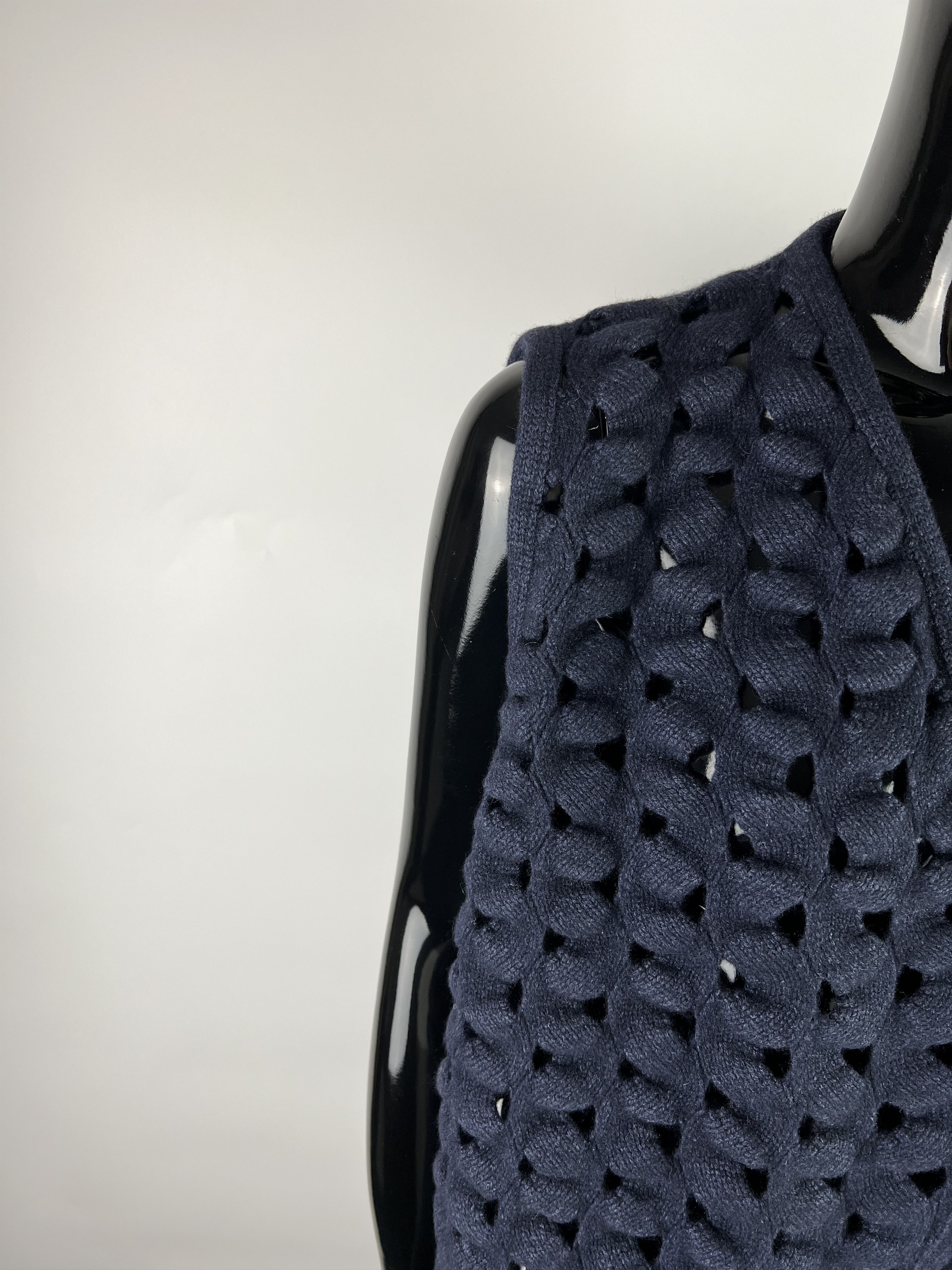 Les Copains × Vintage Les Copains Vintage Wool Silk Cashmere Knit Vest Size IT46 Size L / US 10 / IT 46 - 9 Thumbnail
