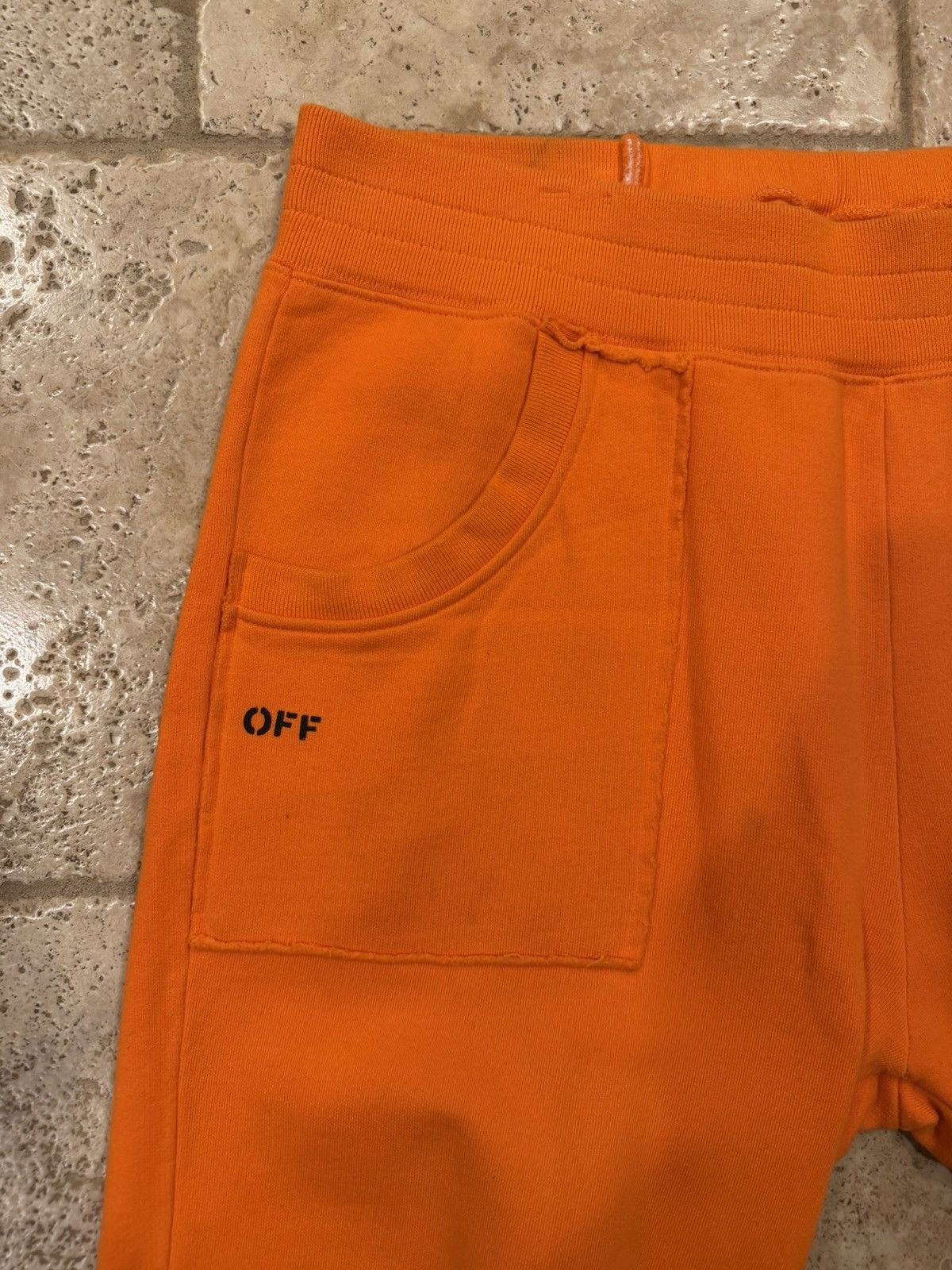 Off-White × Vlone Vlone x Off-White 2016 Orange Logo Sweatpants Size US 38 / EU 54 - 7 Thumbnail