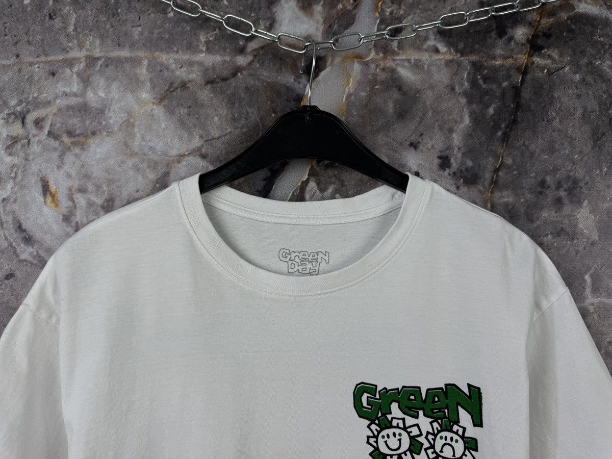 Band Tees Men’s Green Day Kerplunk T-Shirt Band Size Medium Size US M / EU 48-50 / 2 - 2 Thumbnail
