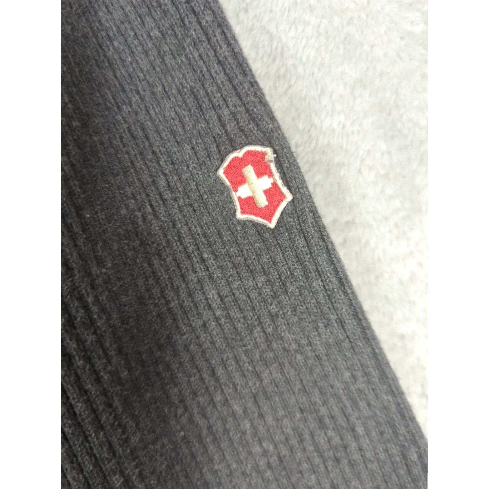 Victorinox VINTAGE Victorinox Gray Heavy Weight Cotton Ribbed Knit Crewneck Sweater L Mens Pullover Casual Winter Fall Spring Size US L / EU 52-54 / 3 - 4 Thumbnail