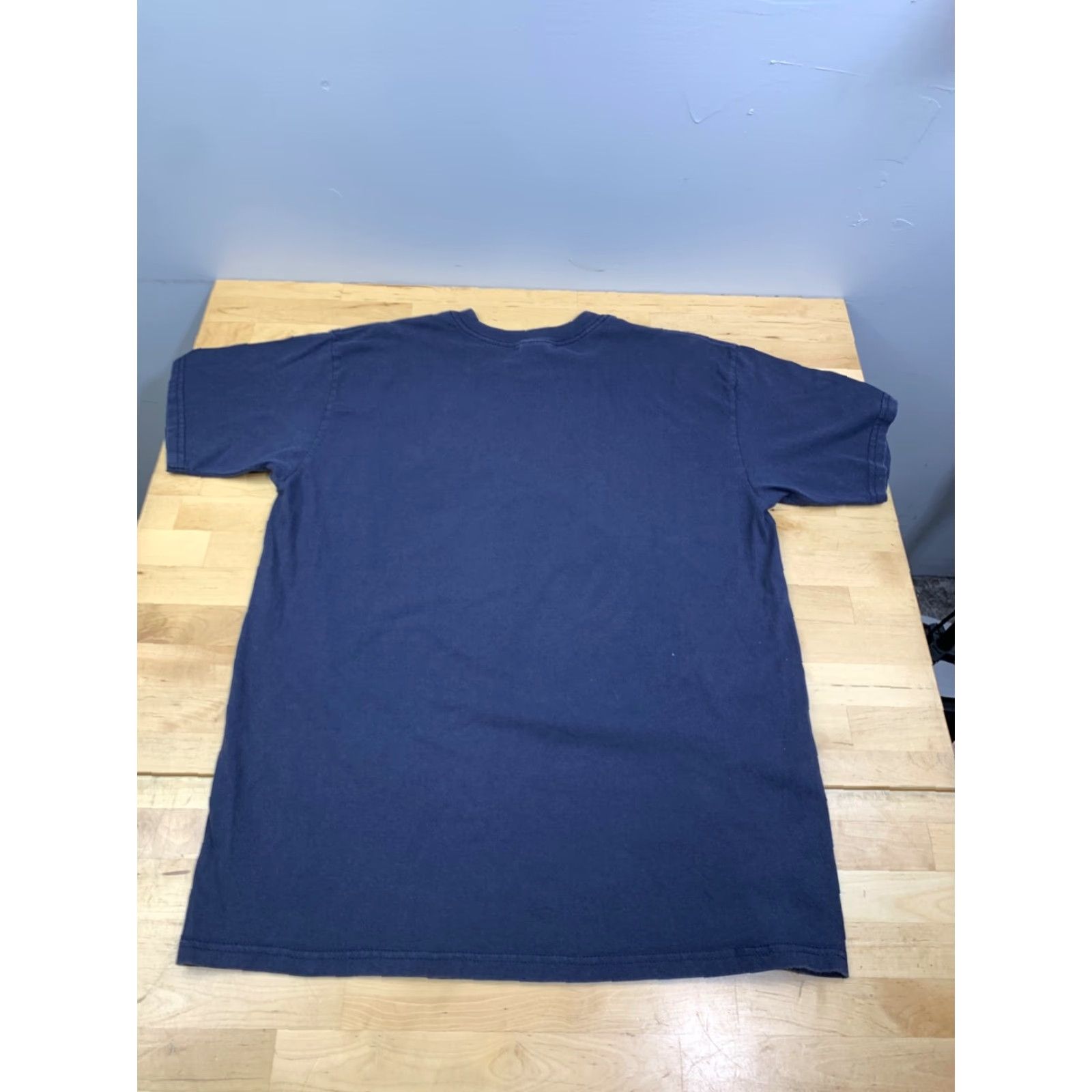 Anvil VINTAGE Warner Bros T Shirt Mens L Blue 2002 Watch the Frog 11480 Size US L / EU 52-54 / 3 - 7 Thumbnail