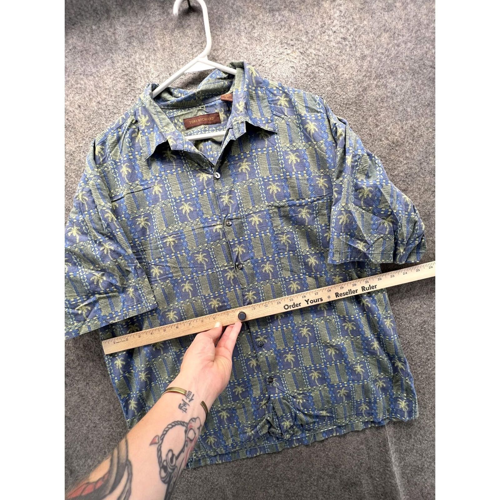 Tori Richard Tori Richard Shirt Mens Large Blue Palm Tree Hawaiian Short Sleeve Button Front Size US L / EU 52-54 / 3 - 2 Thumbnail