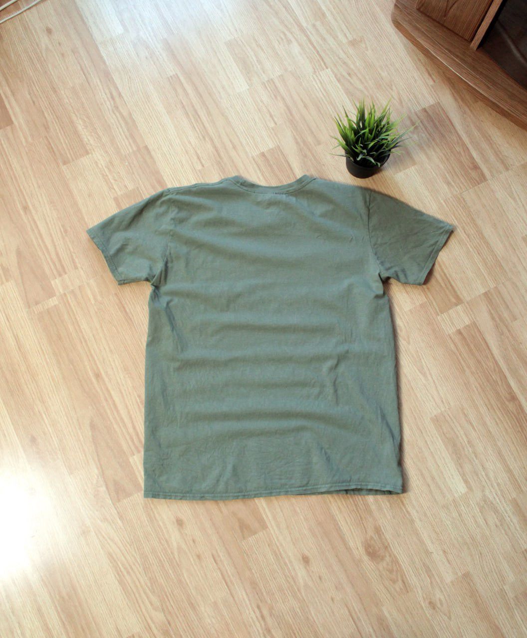 Band Tees 🔥 Vintage The Clash Straight to Hell Punk Rock Green Tees Size US L / EU 52-54 / 3 - 5 Thumbnail