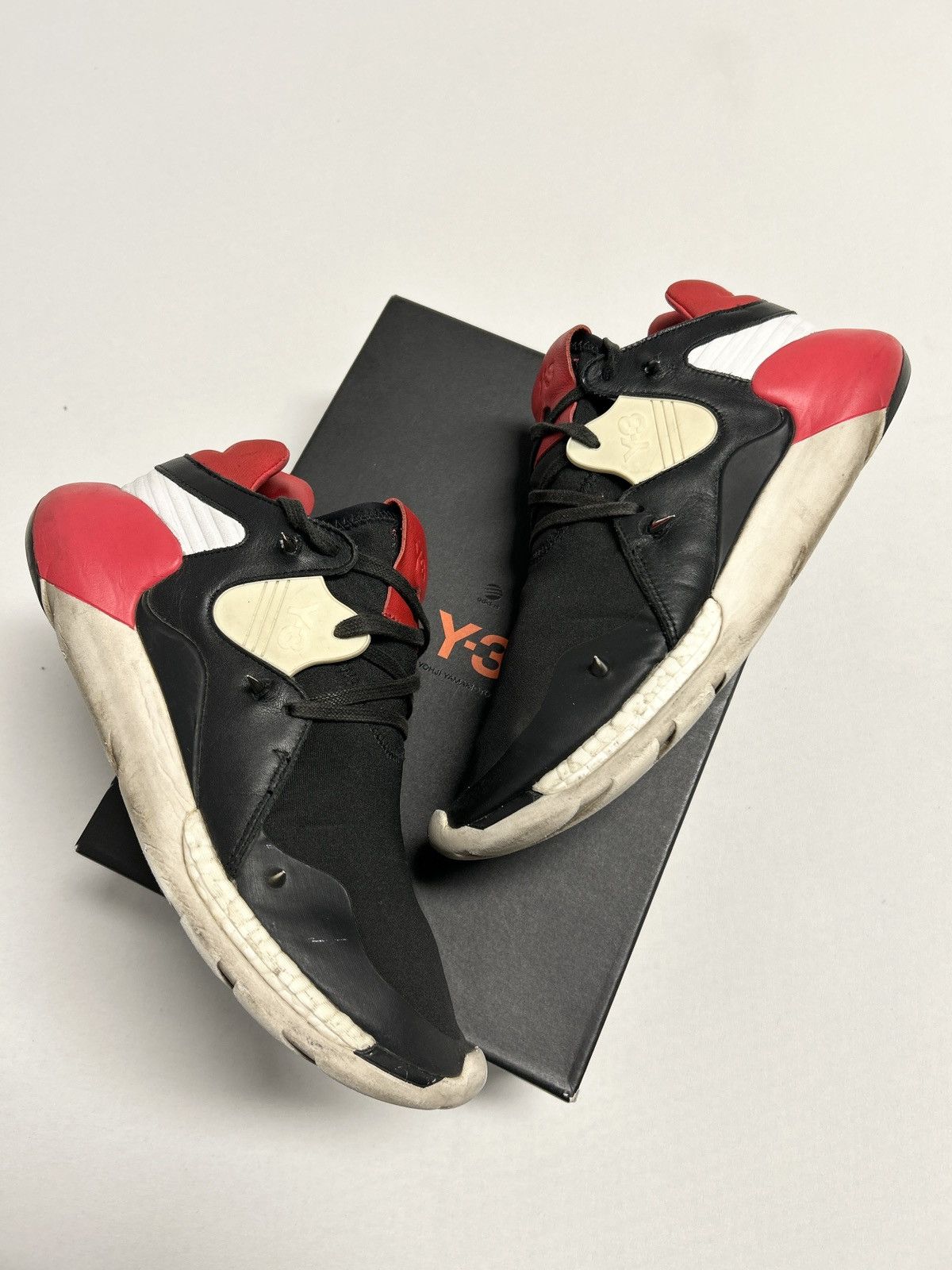 Y-3 2015 Spiked Boost QR Sneakers Size US 9.5 / EU 42-43 - 3 Thumbnail