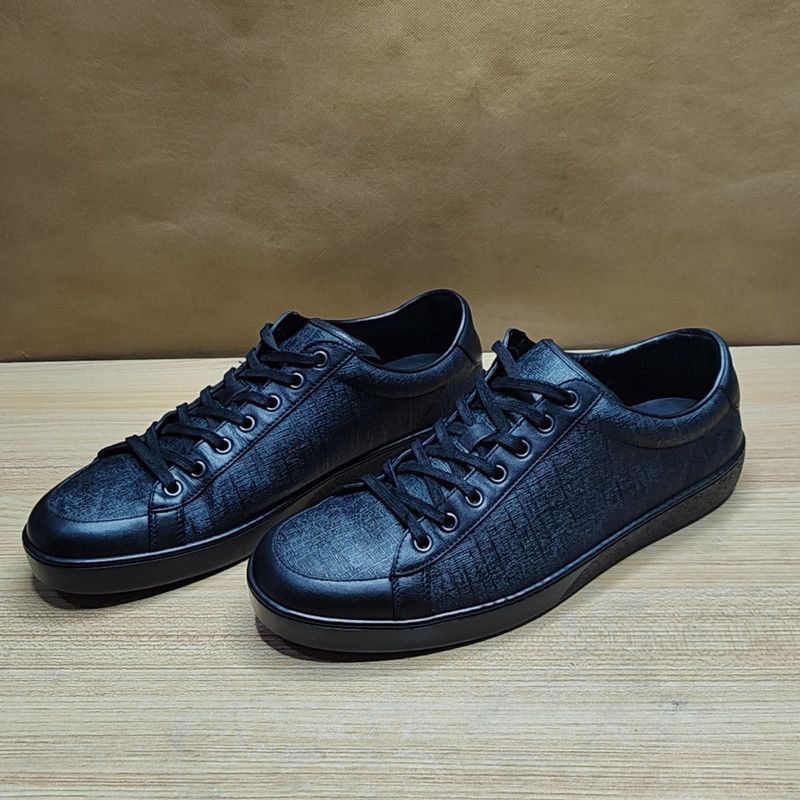 Gucci Gucci Brooklyn Stylish Low-top Sneakers for Men - Size US 9.5 / EU 42-43 - 1 Thumbnail