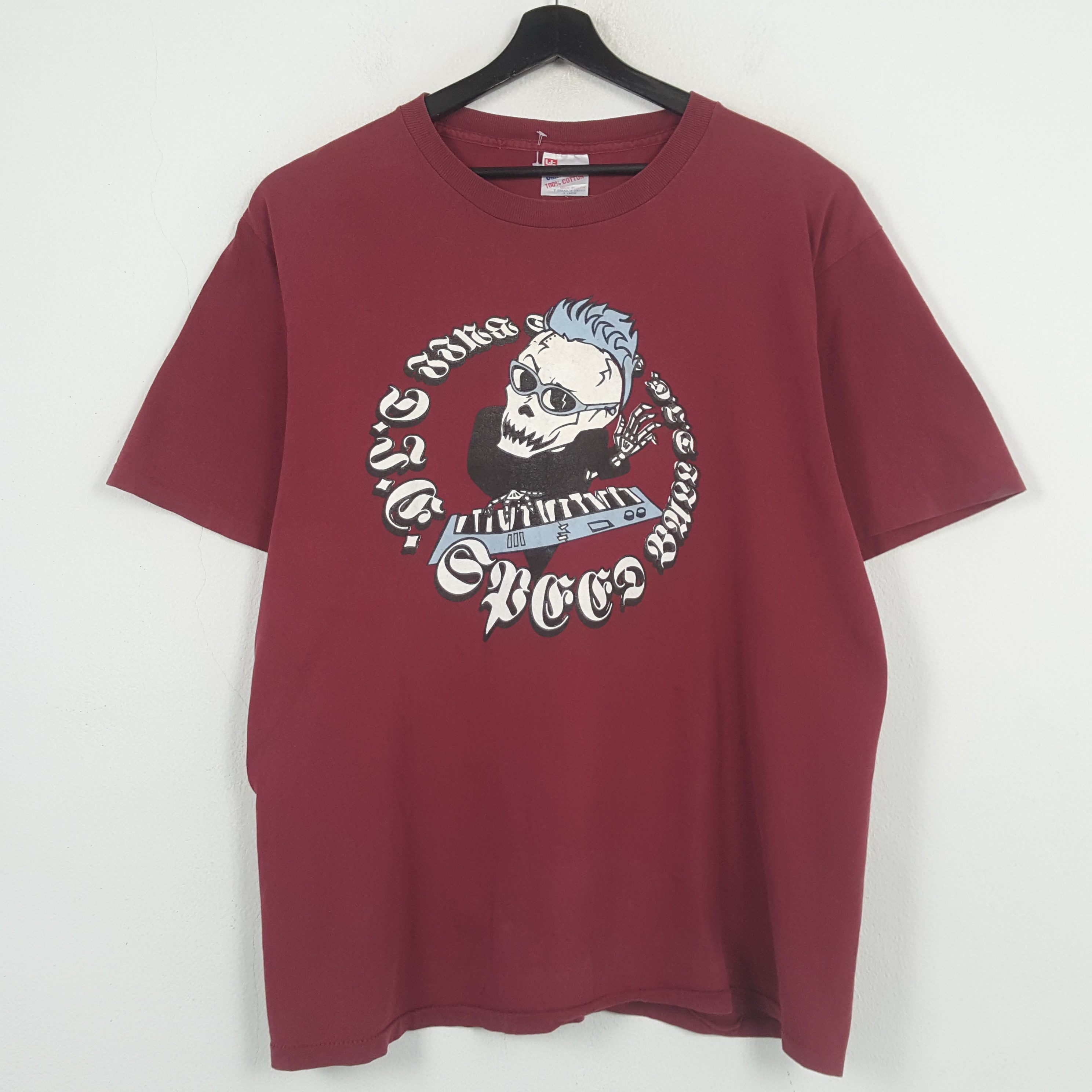 Band Tees Vintage Rock Punk Style Music Tshirt 32 Size US XL / EU 56 / 4 - 1 Thumbnail