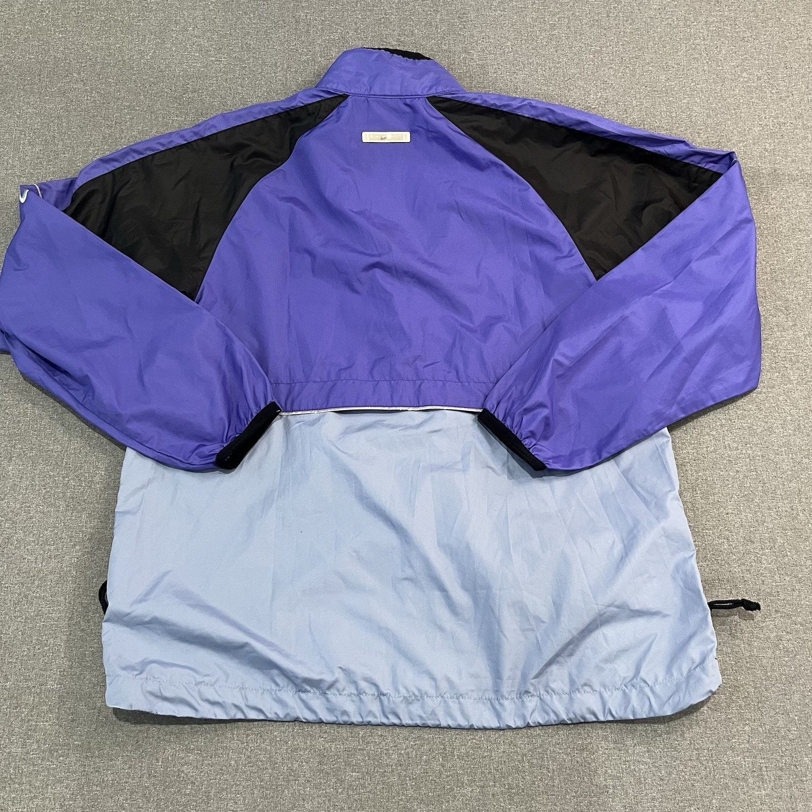 Nike Vintage Nike Jacket Women's Large Purple Lightweight wind Size M / US 6-8 / IT 42-44 - 2 Thumbnail