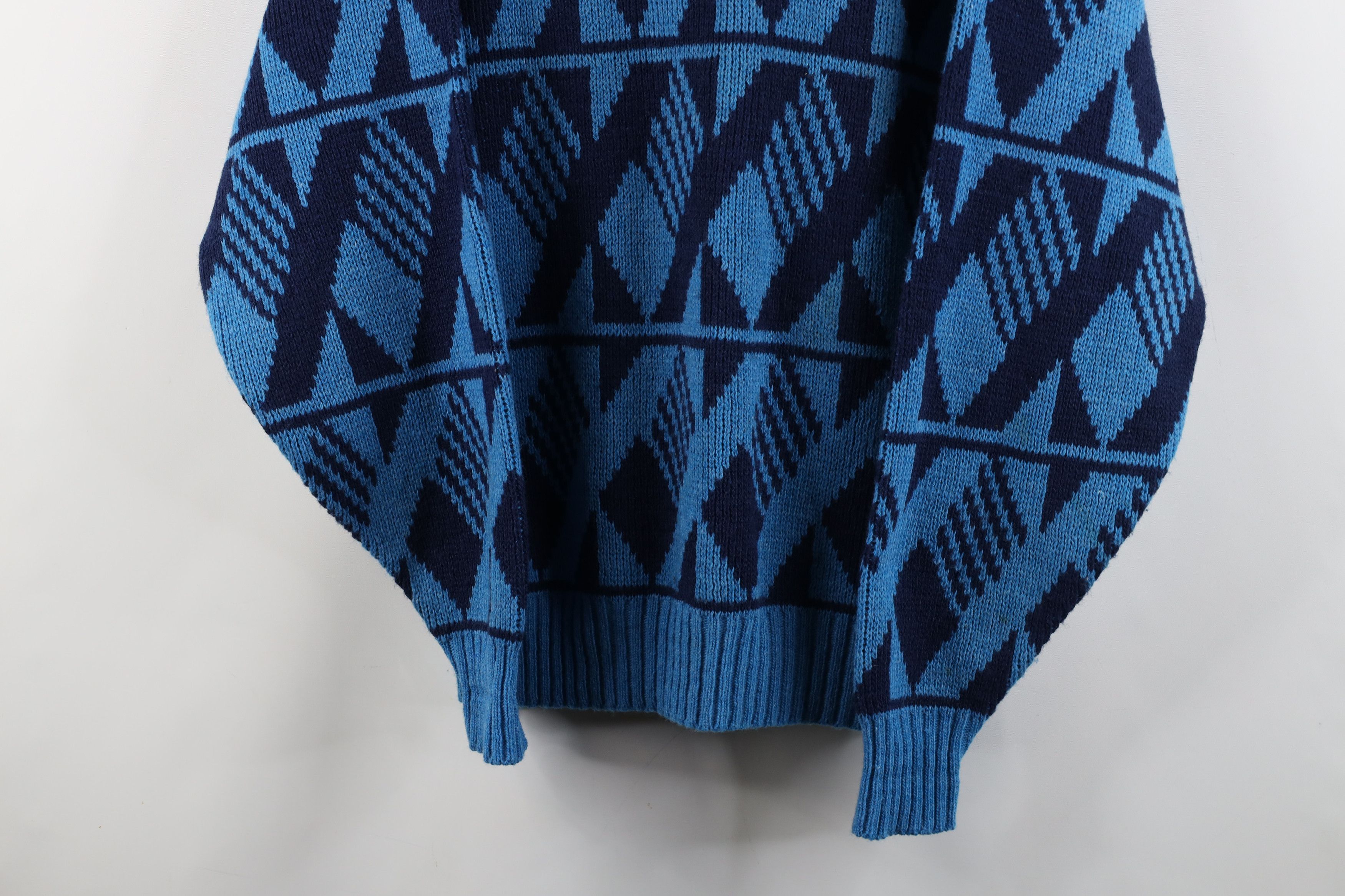 Vintage Vintage 90s Streetwear Knit Geometric Crewneck Sweater Size US M / EU 48-50 / 2 - 3 Thumbnail