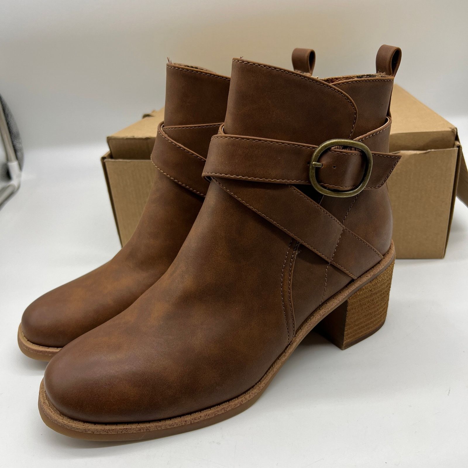 Other BOC by Born Womens Foxy Stacked Heel Booties Size 9M Size US 9 / IT 39 - 9 Thumbnail