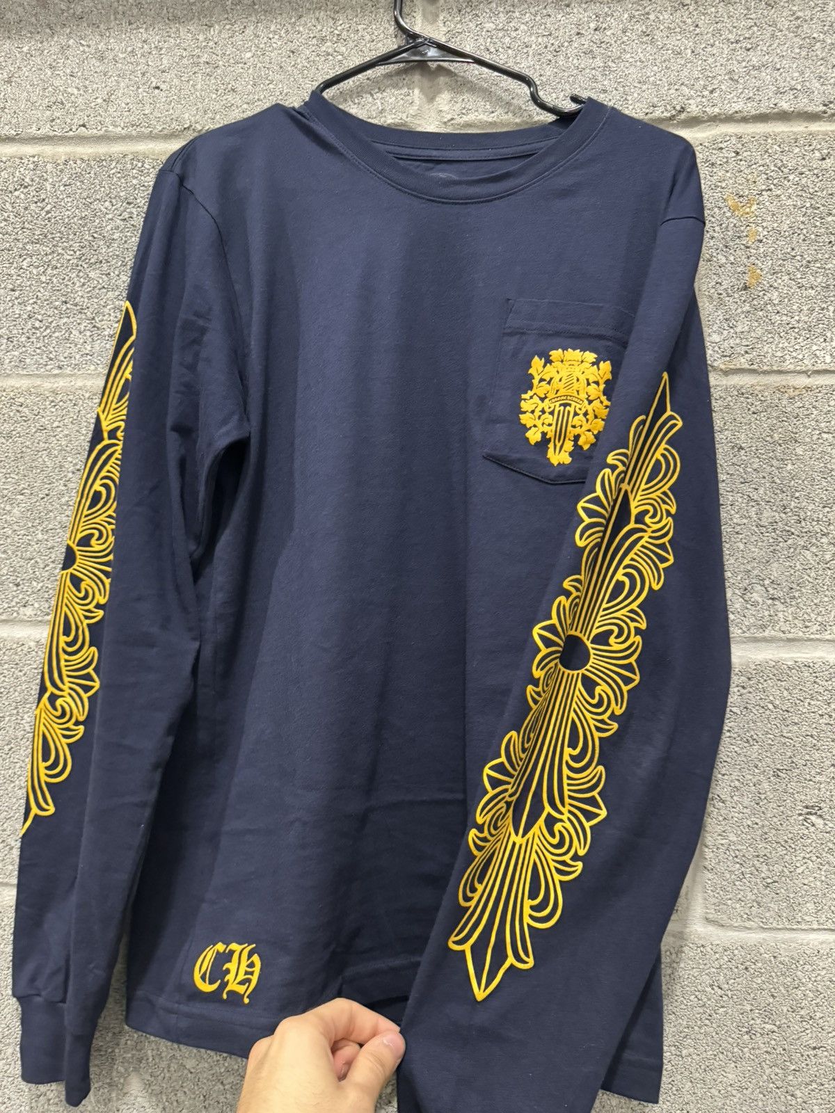 【CHROME HEARTS】V89 DAGGER L/S T-SHIRT \"NAVY/YELLOW\" Chrome Hearts V89 Dagger L/S T-shirt Navy/Yellow Men's