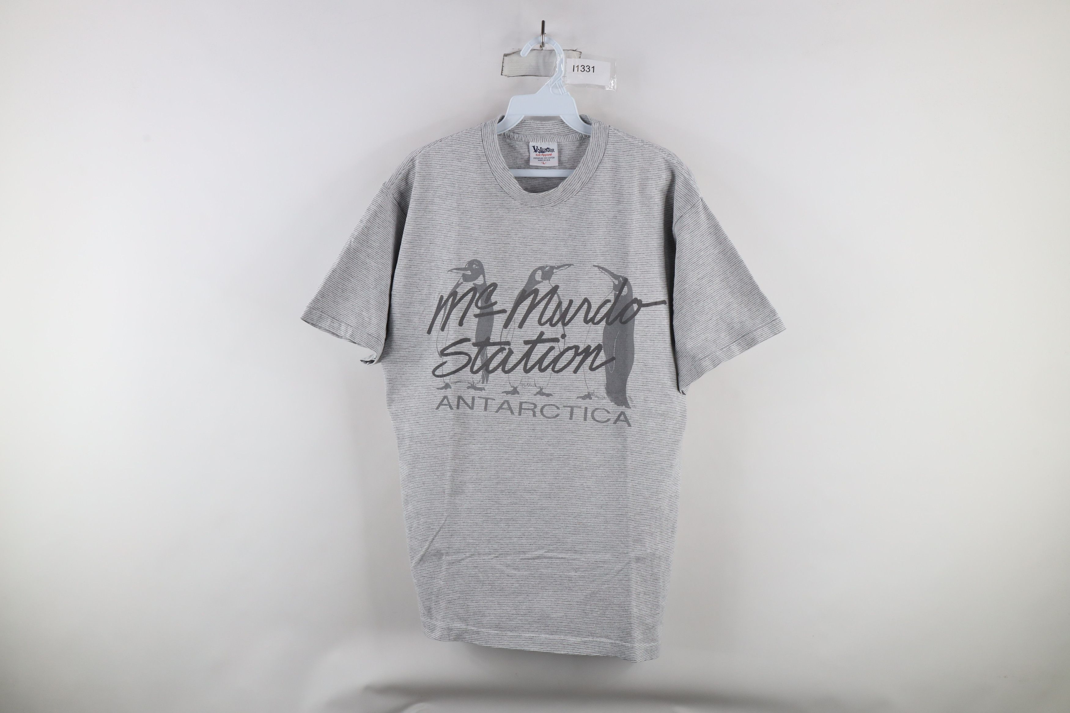 Vintage Vintage 90s Streetwear Antarctica Penguin T-Shirt USA Size US L / EU 52-54 / 3 - 1 Thumbnail