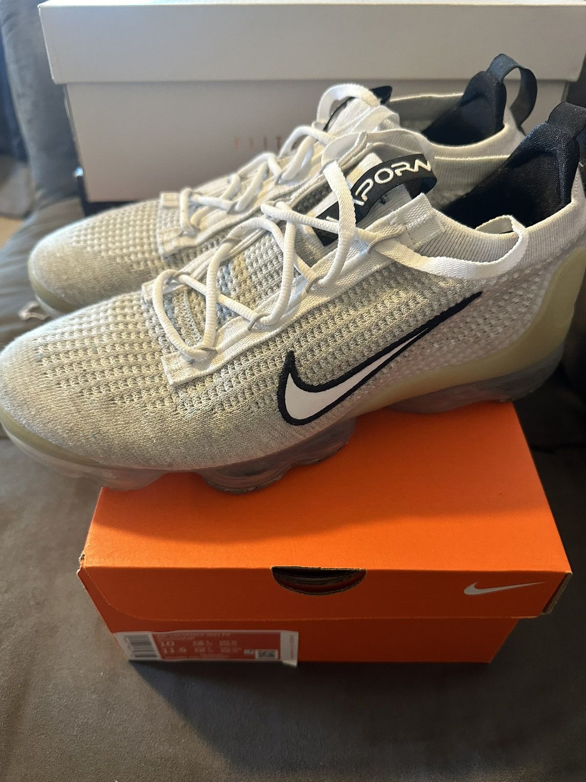 Nike Air Vapormax 2021 FK White Size US 10 / EU 43 - 1 Thumbnail